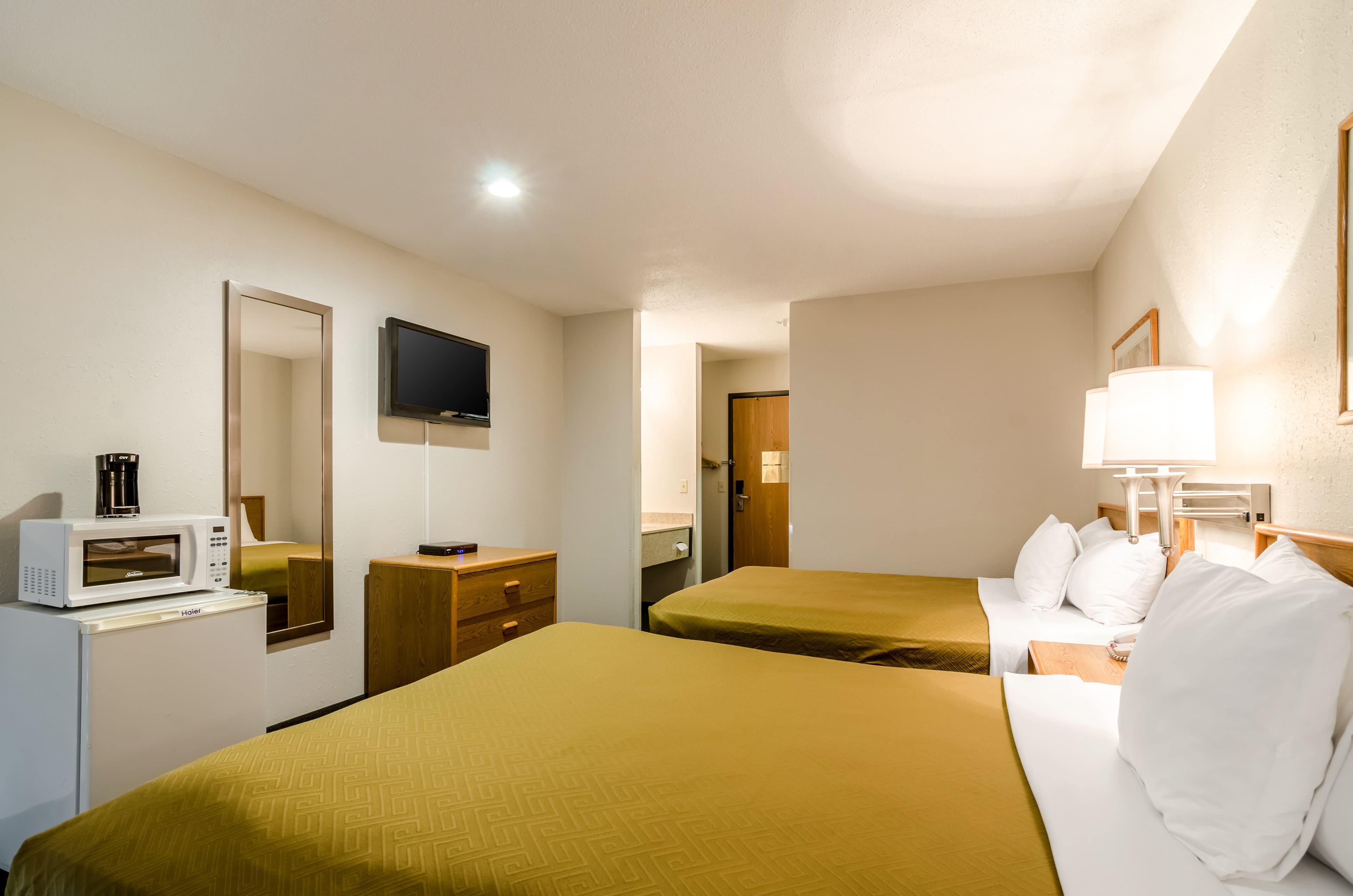 Rodeway Inn Ainsworth — 16