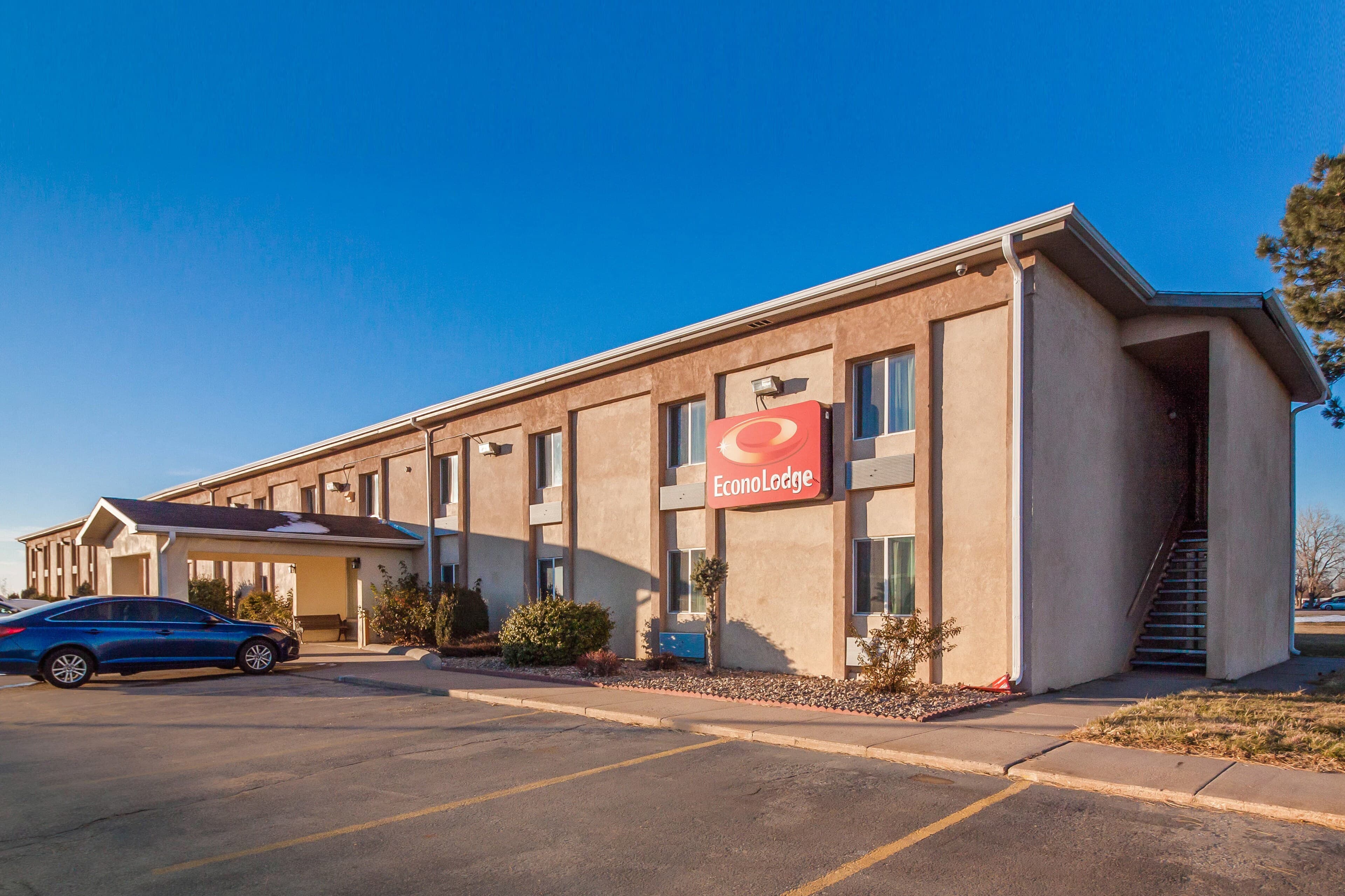 Econo Lodge Lexington - Image 1