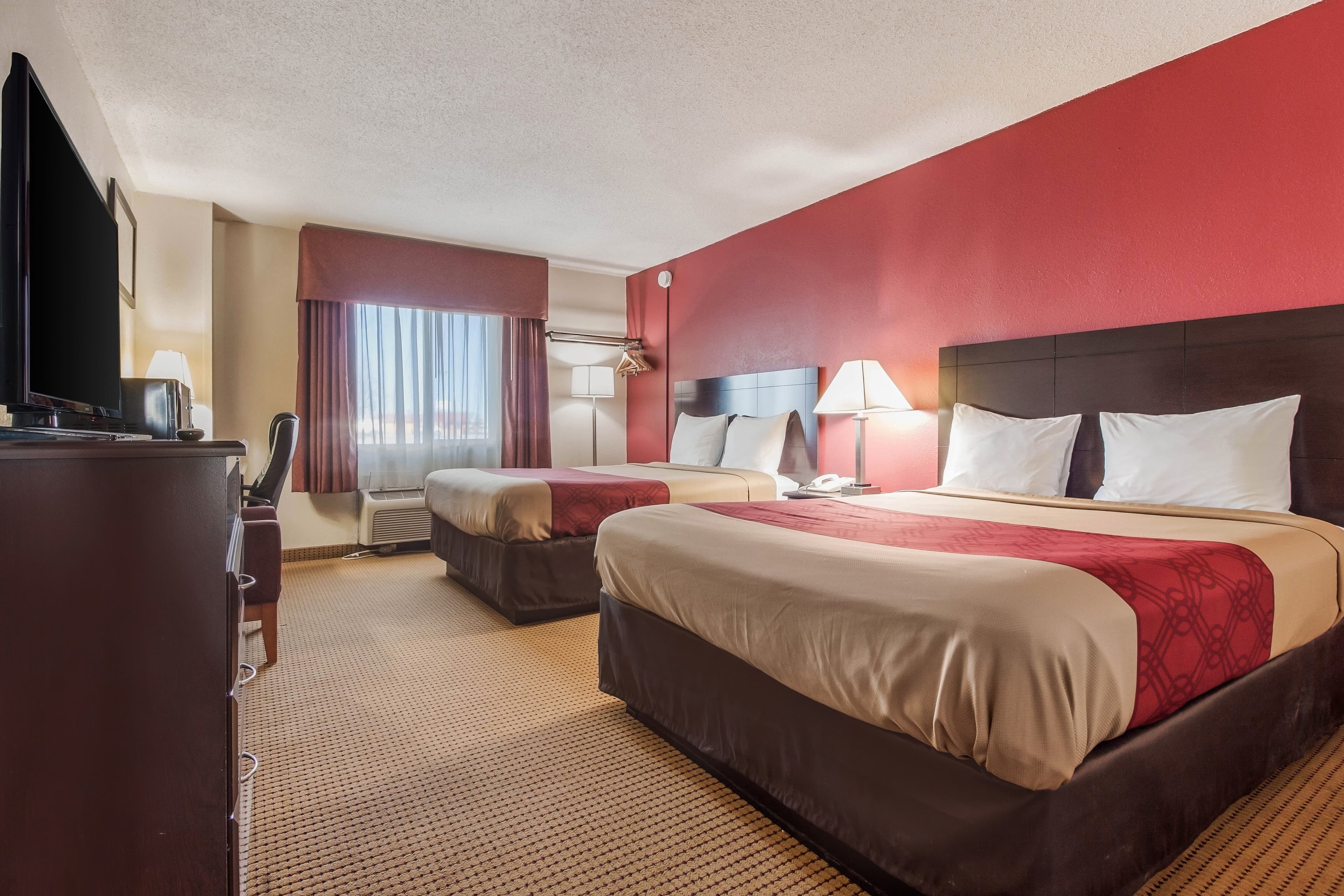 Econo Lodge Lexington — 18