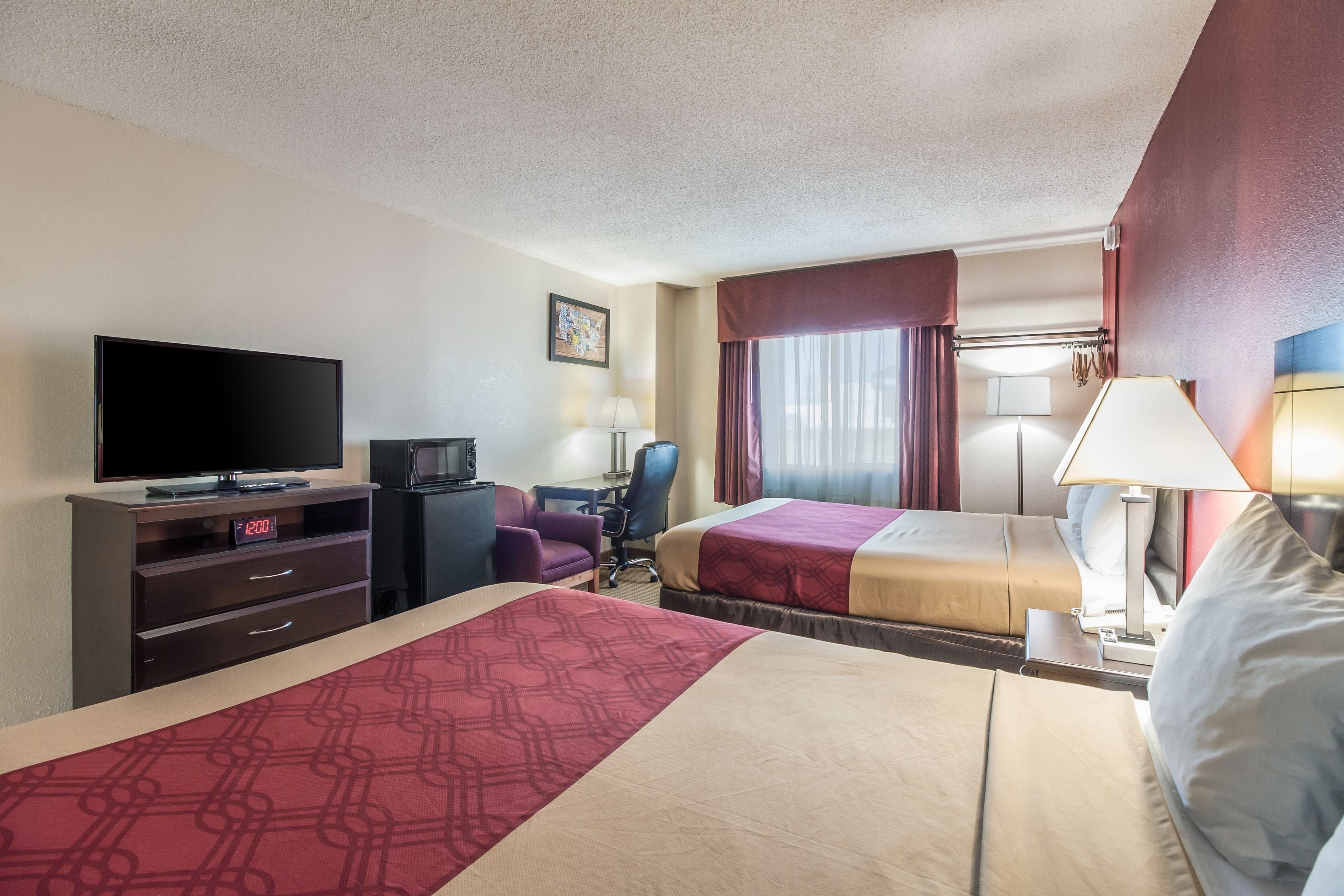 Econo Lodge Lexington — 19