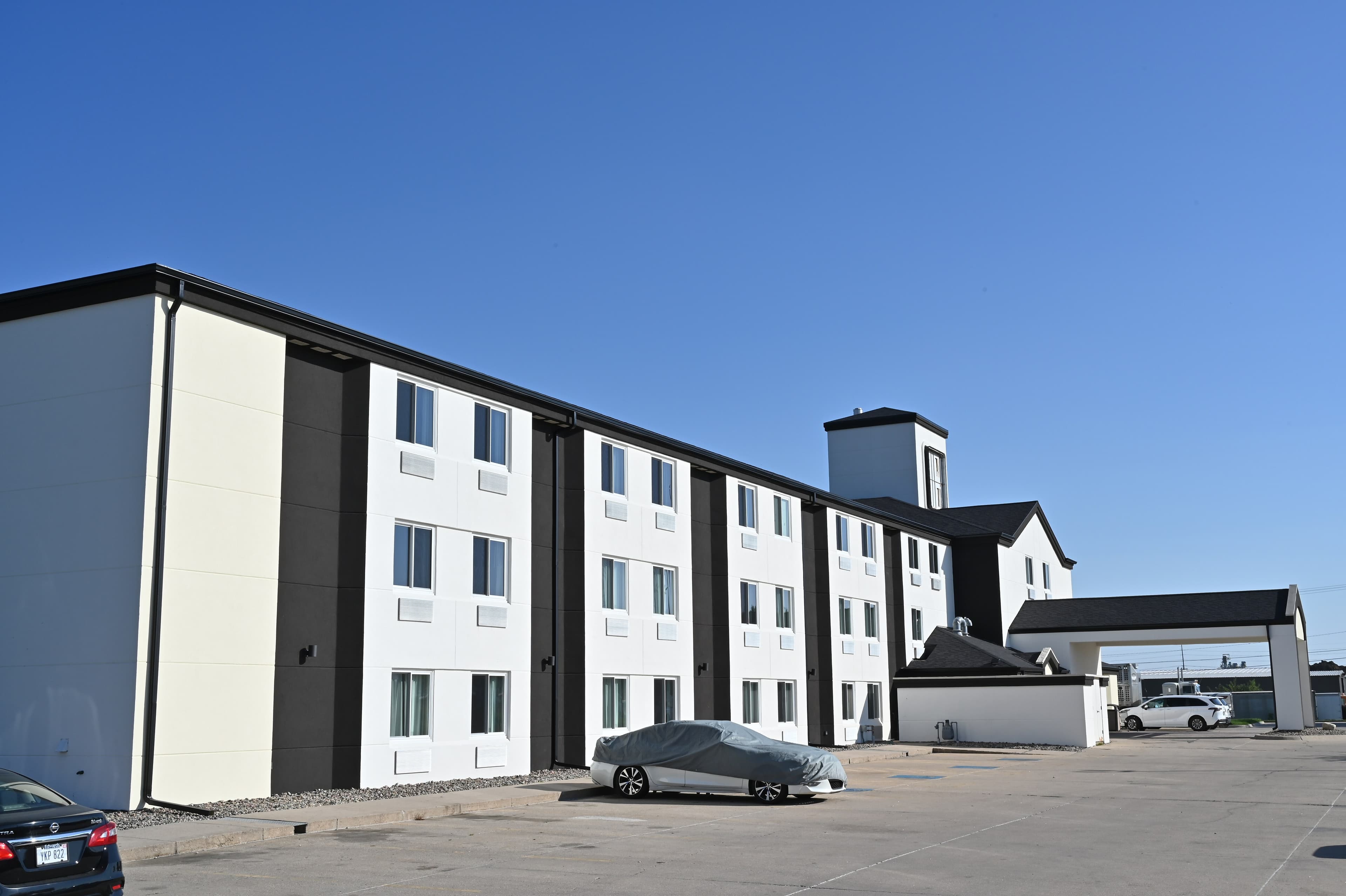 Rodeway Inn - Image 1