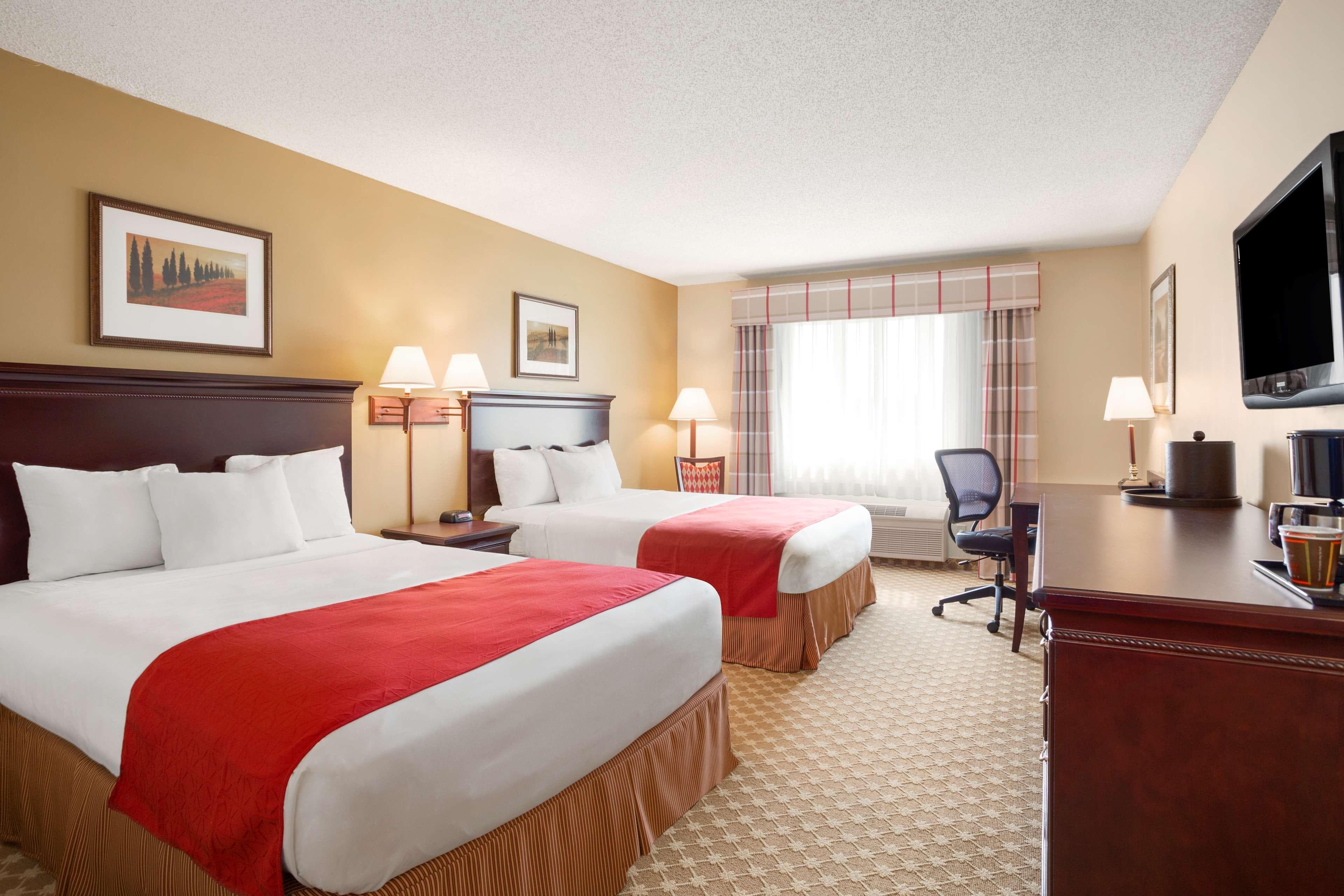 Country Inn & Suites by Radisson, Lincoln North Hotel and Conference Center, NE — 7