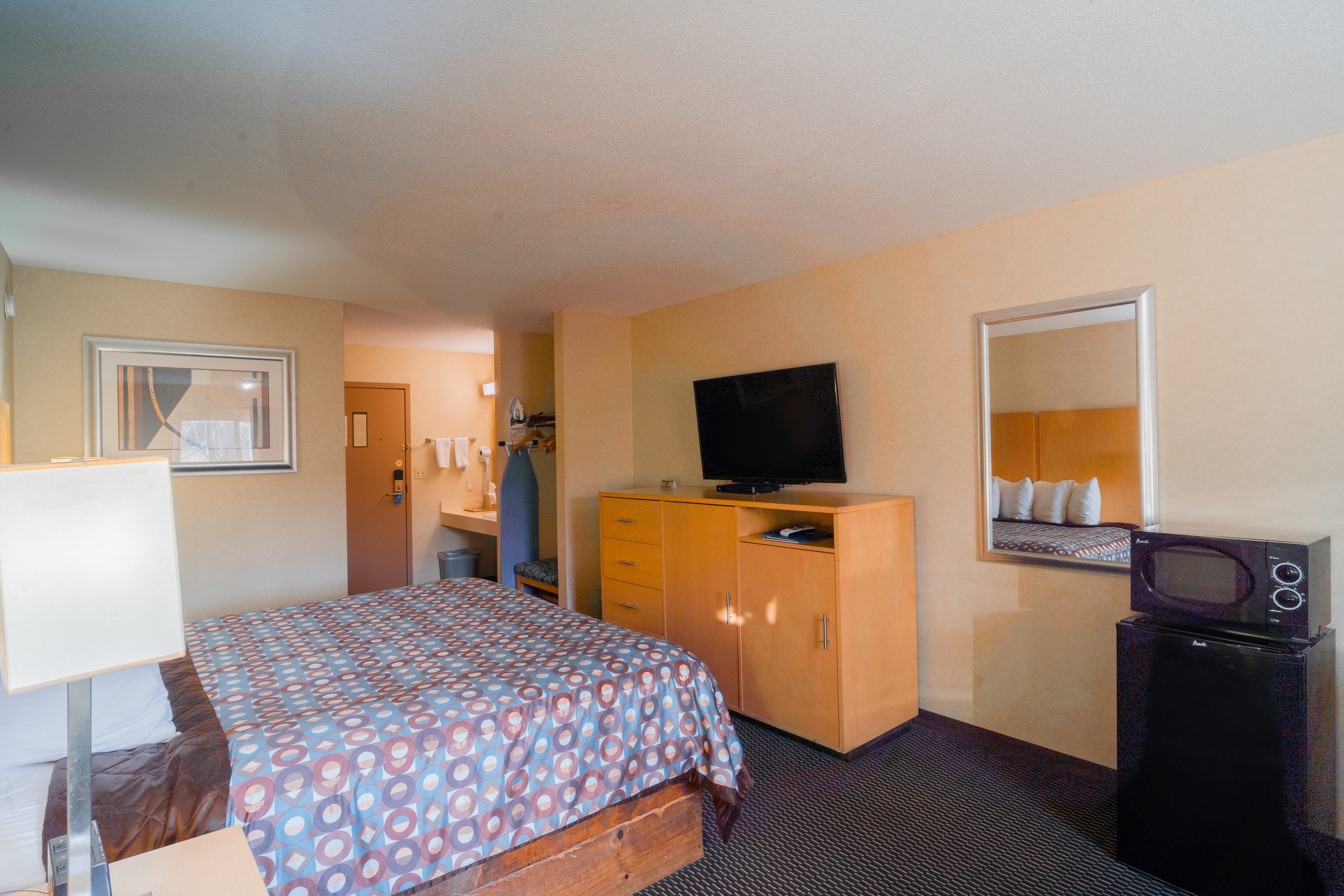 Rodeway Inn Blair - Image 4