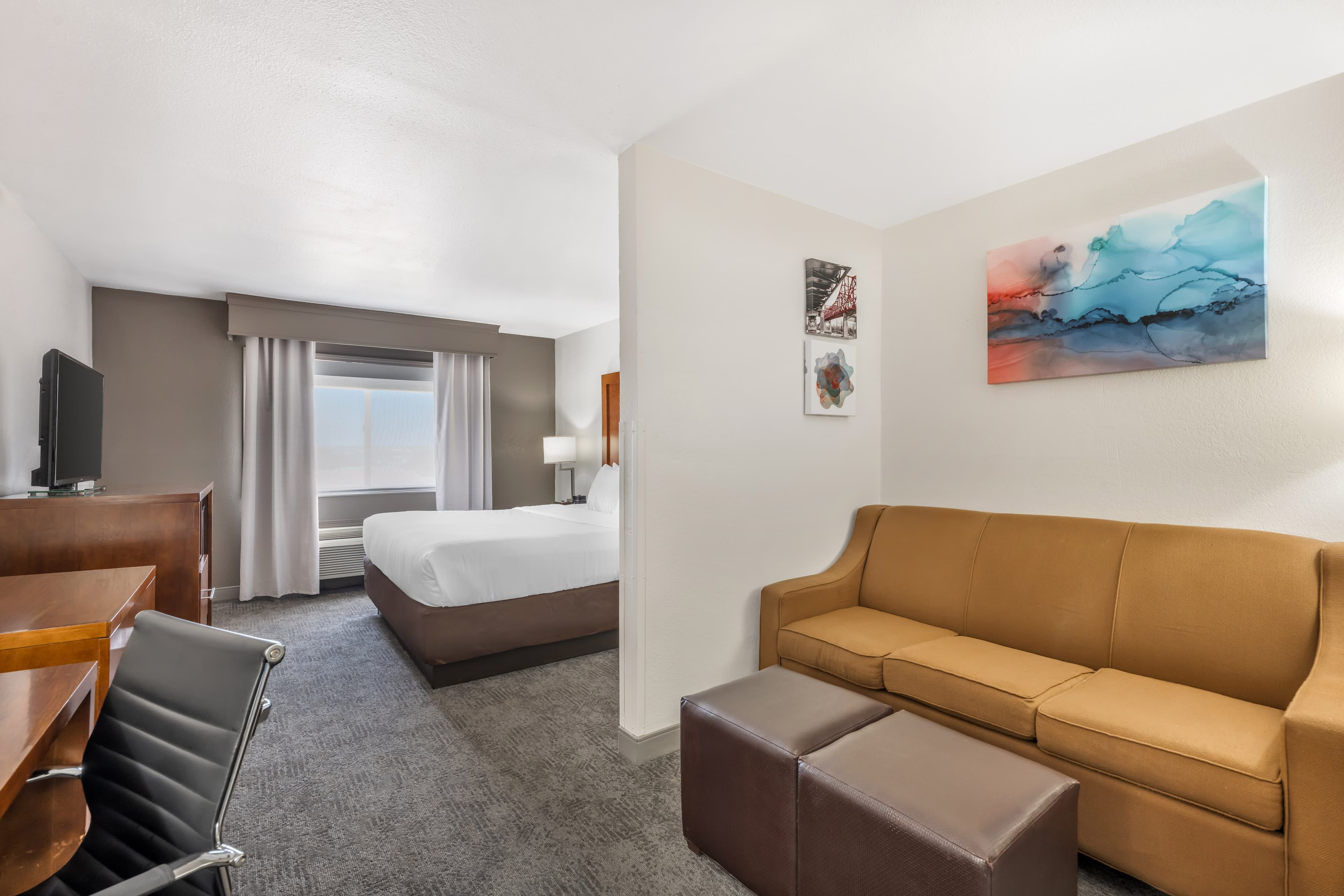Comfort Suites Omaha Northwest — 6