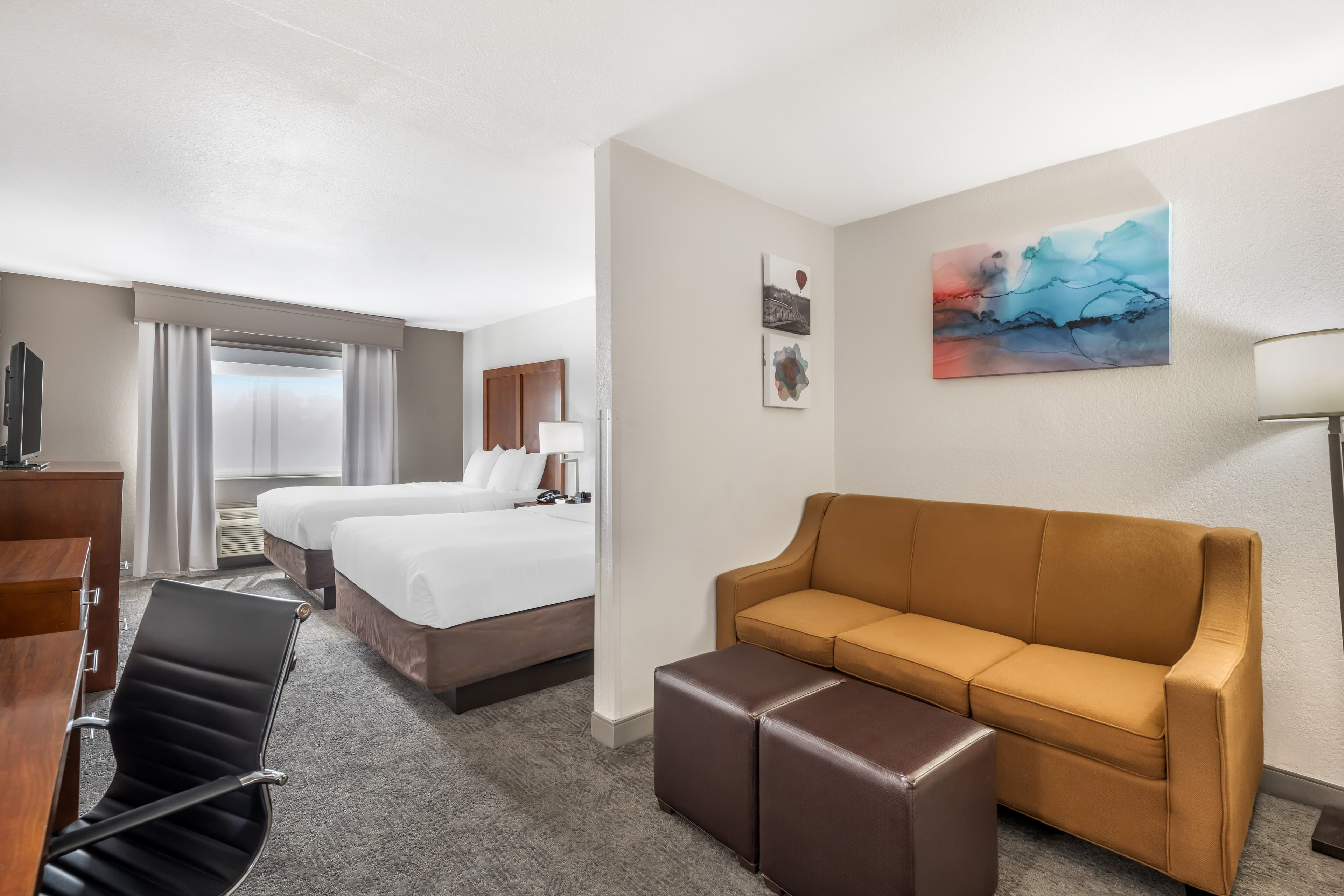 Comfort Suites Omaha Northwest — 10