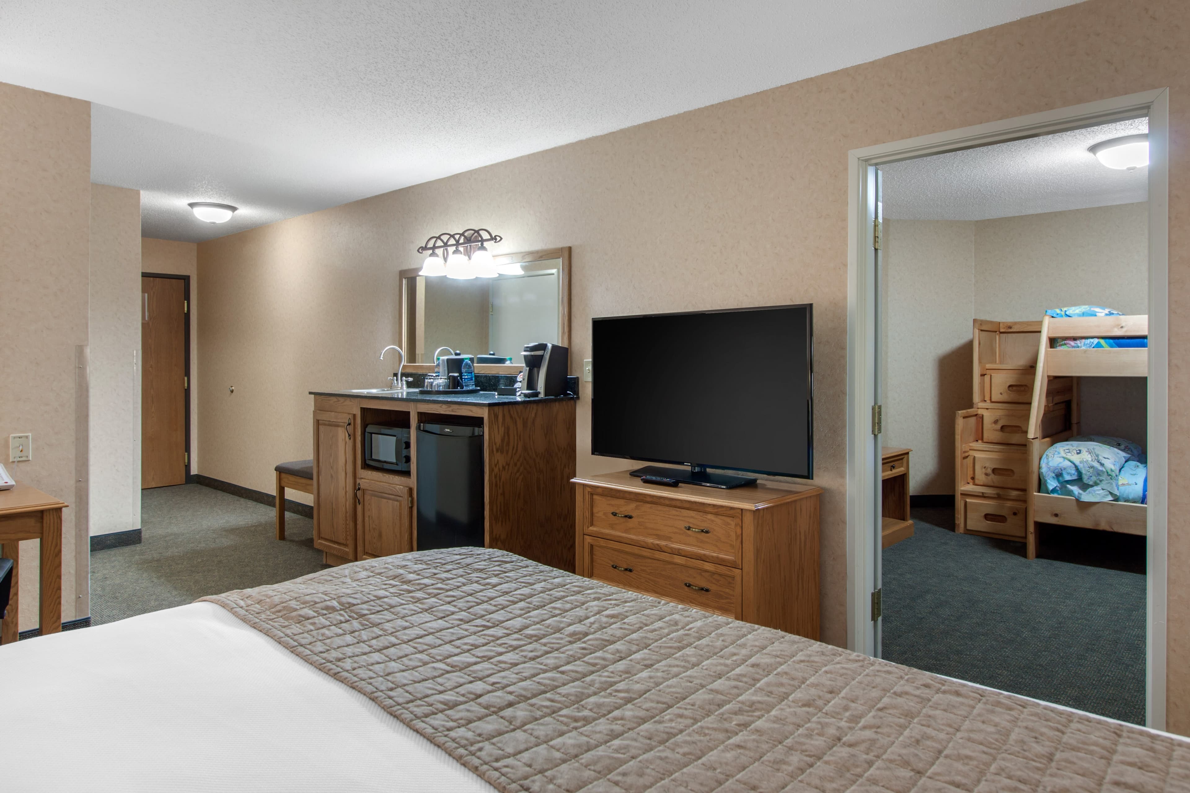 Norfolk Lodge & Suites, an Ascend Collection Hotel — 71