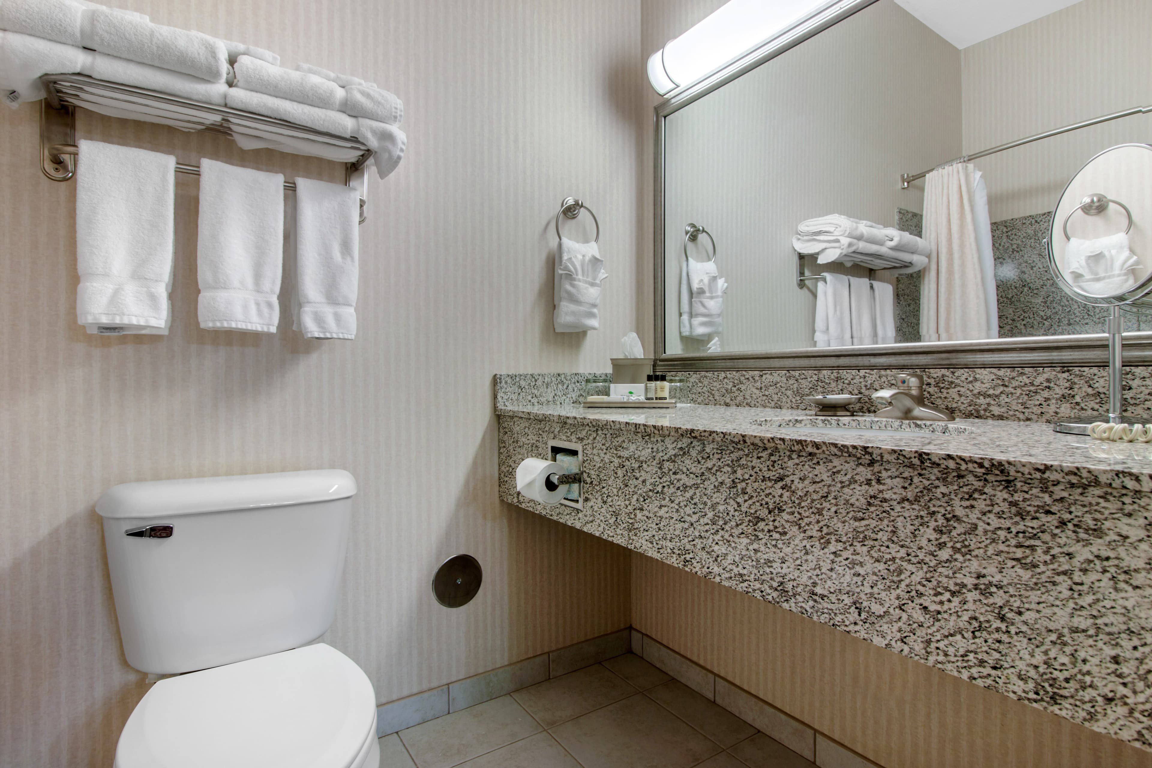 Norfolk Lodge & Suites, an Ascend Collection Hotel — 16