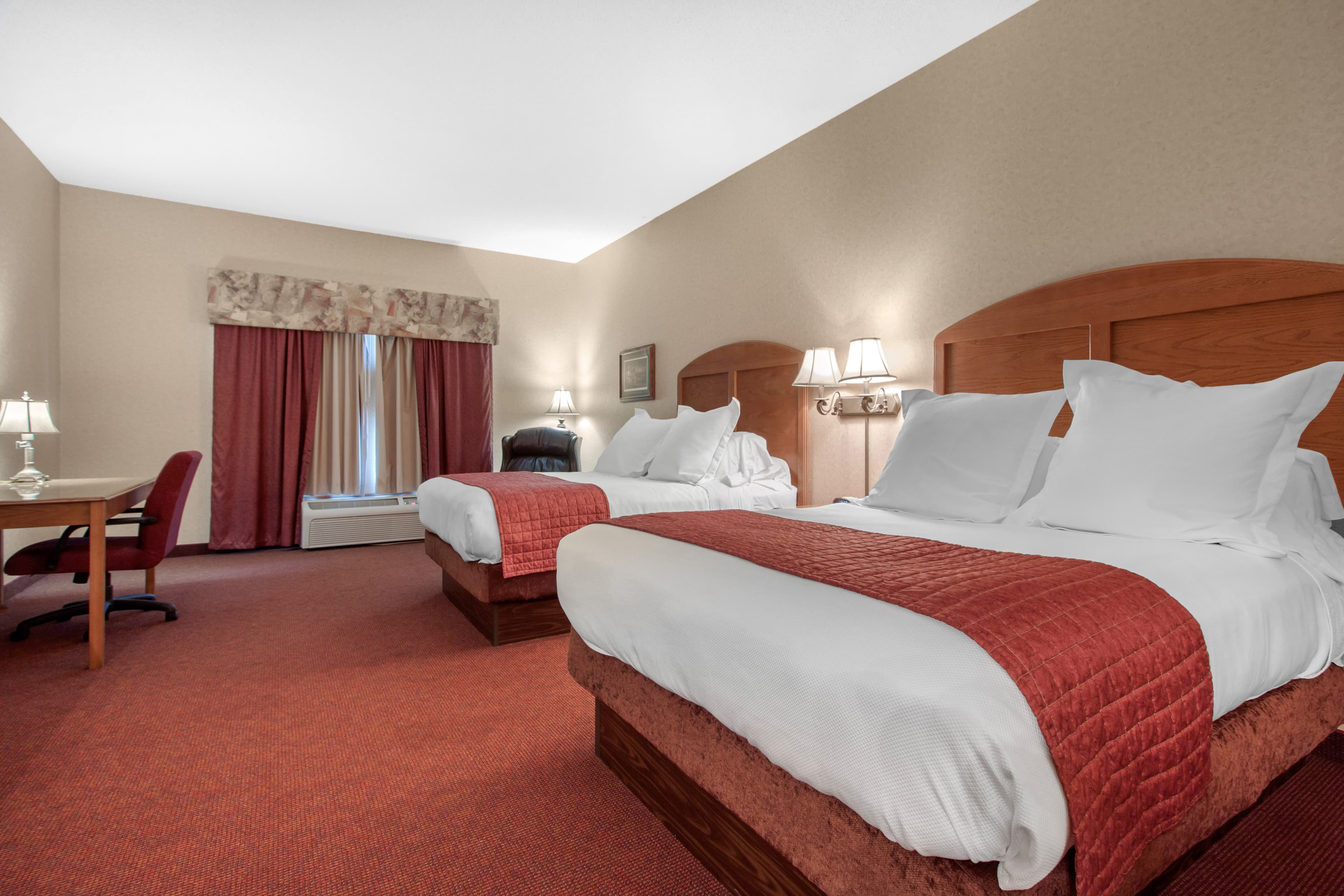 Norfolk Lodge & Suites, an Ascend Collection Hotel — 11