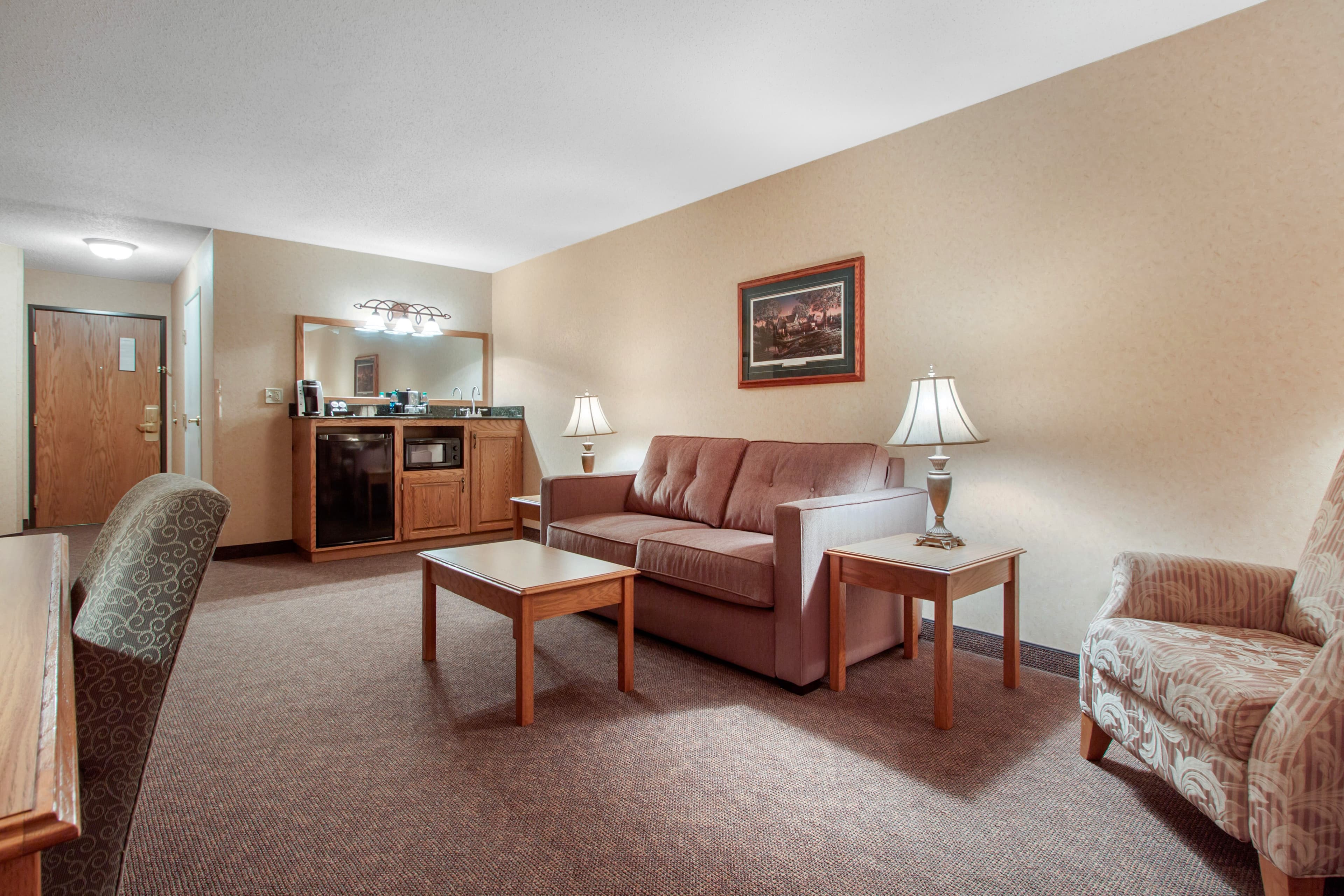 Norfolk Lodge & Suites, an Ascend Collection Hotel — 59