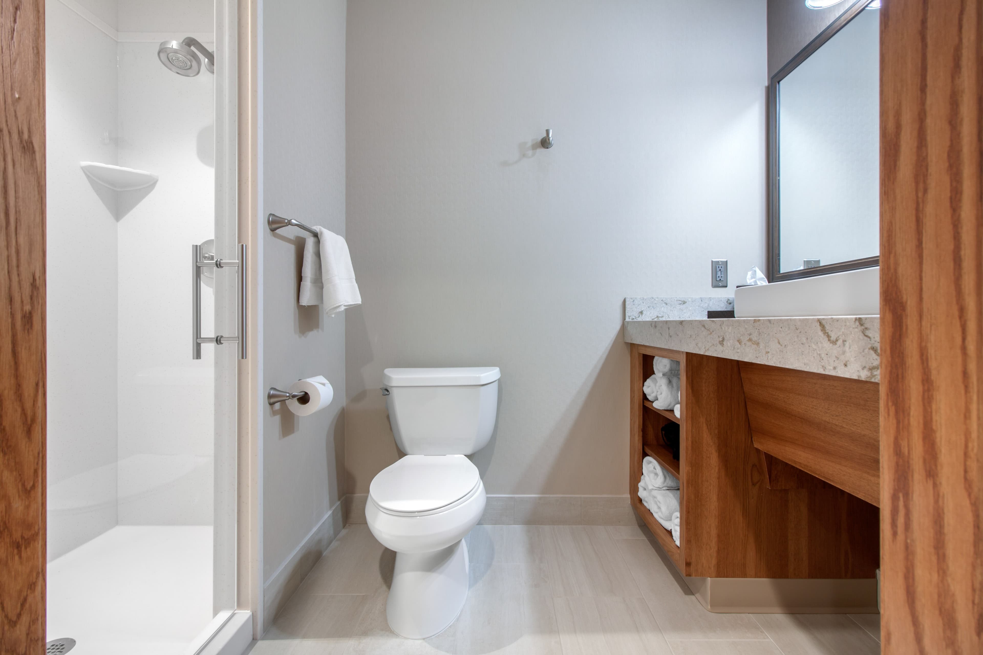 Norfolk Lodge & Suites, an Ascend Collection Hotel — 95