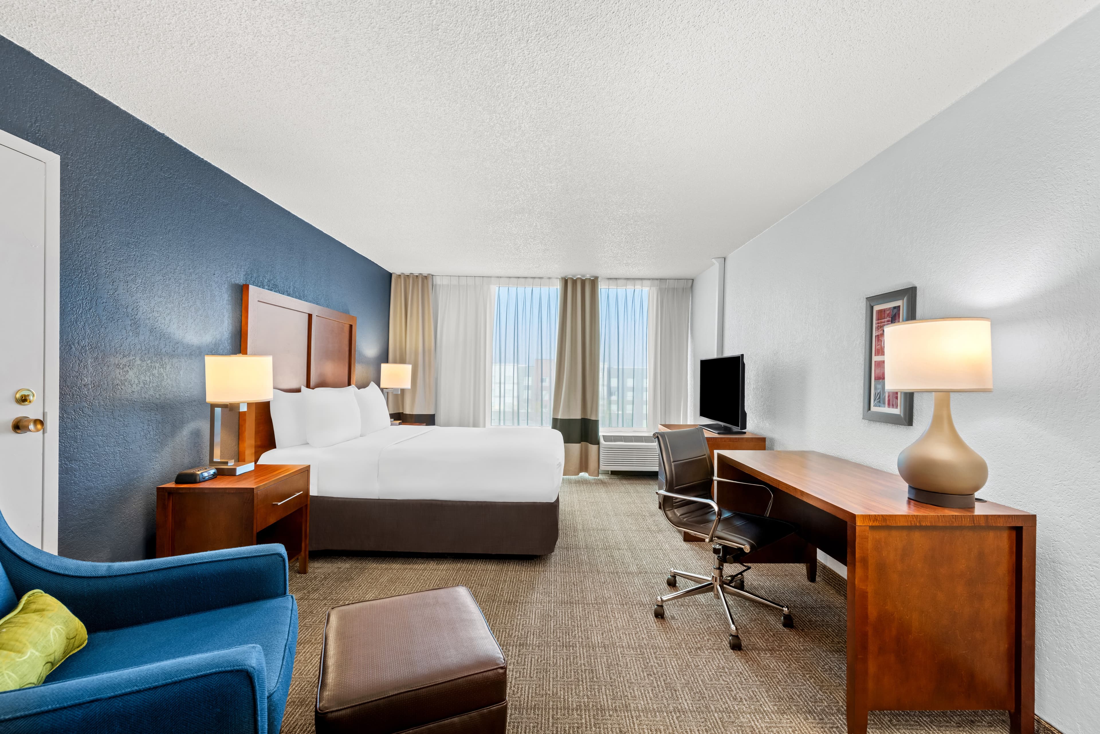 Comfort Inn & Suites Omaha Central — 23