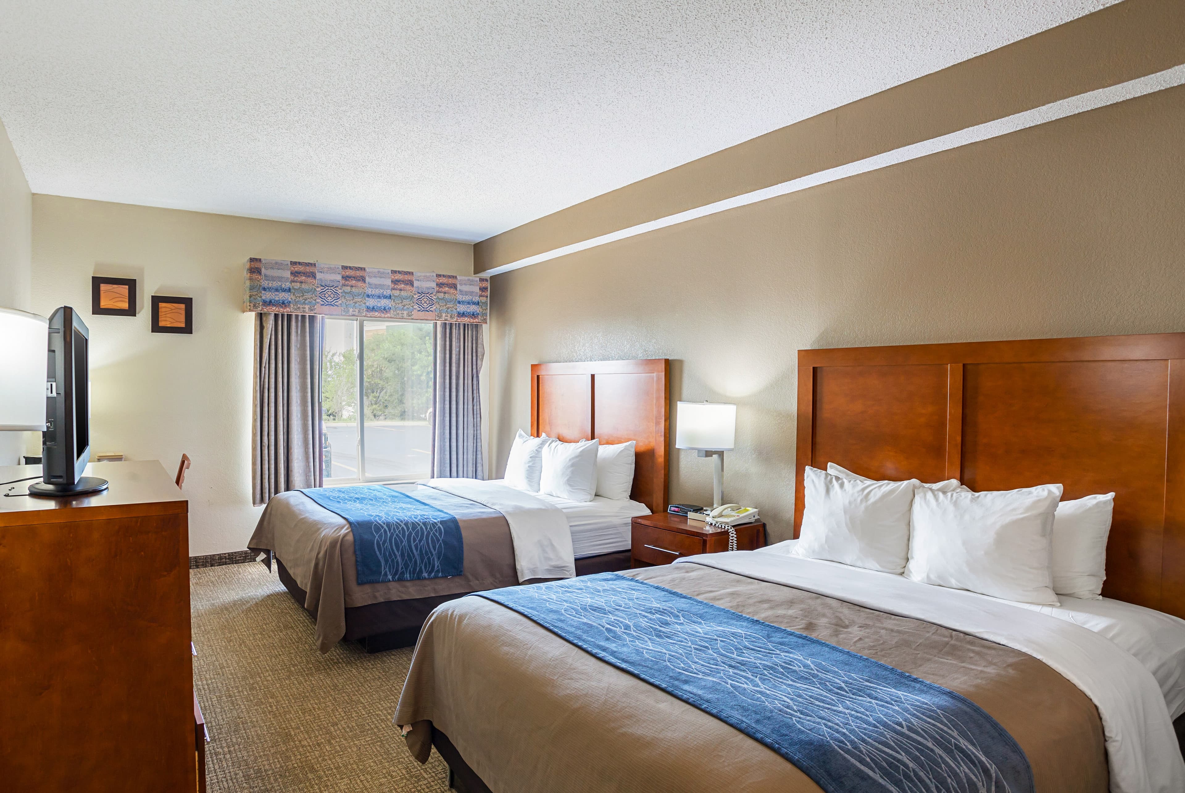 Comfort Inn Lincoln I-80 — 8