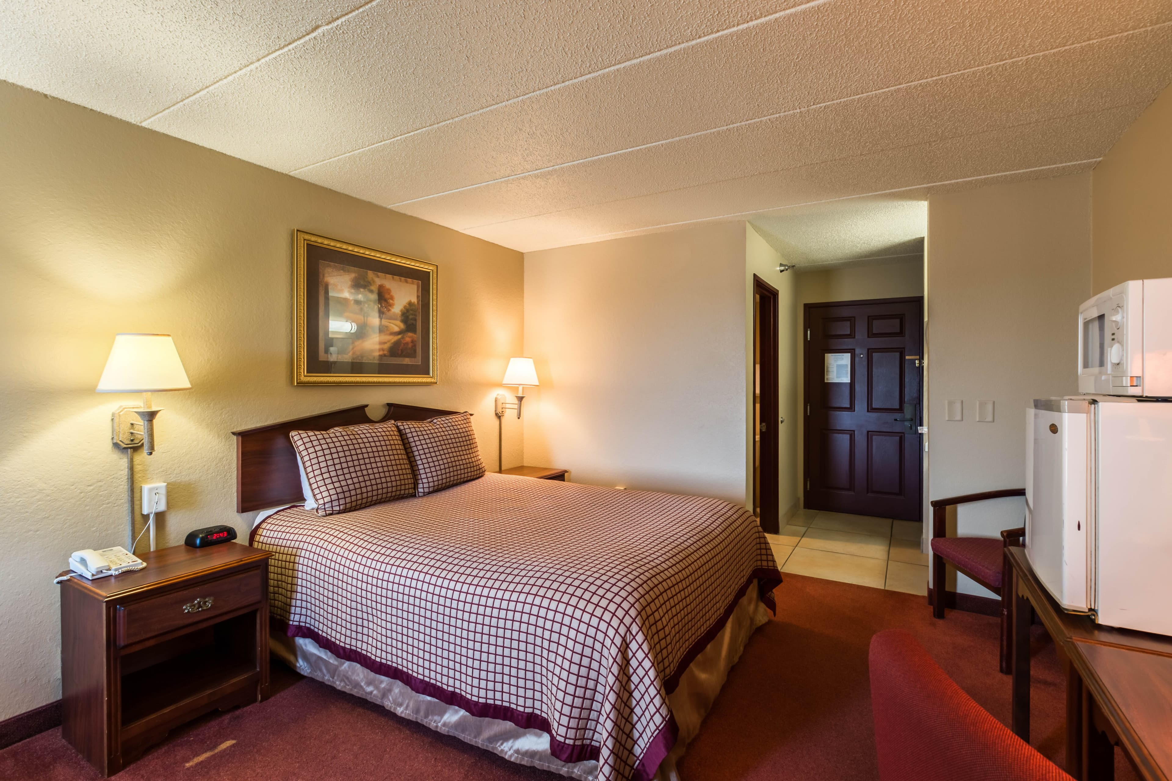 Rodeway Inn - Image 2