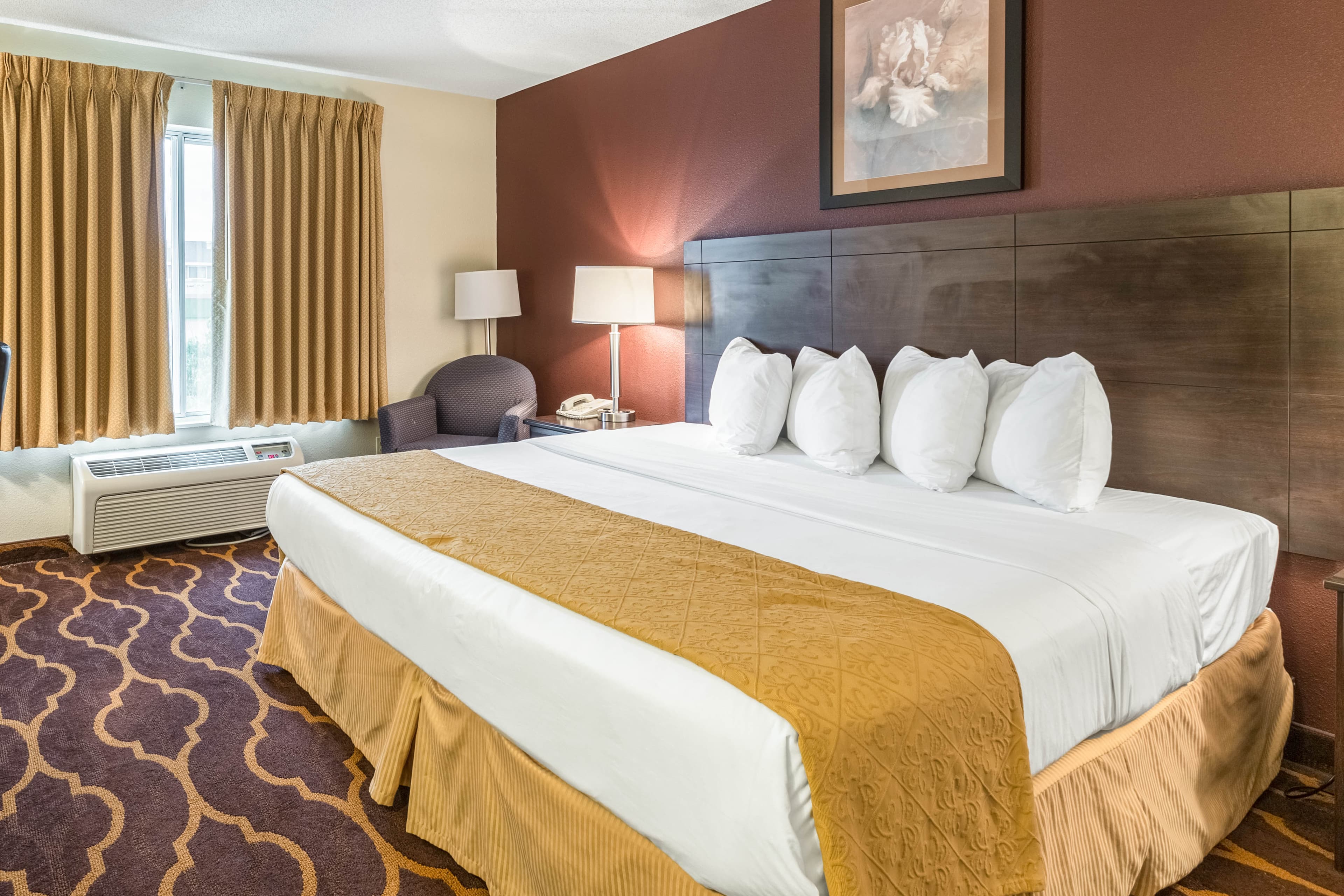 Quality Inn Kearney South - Image 2
