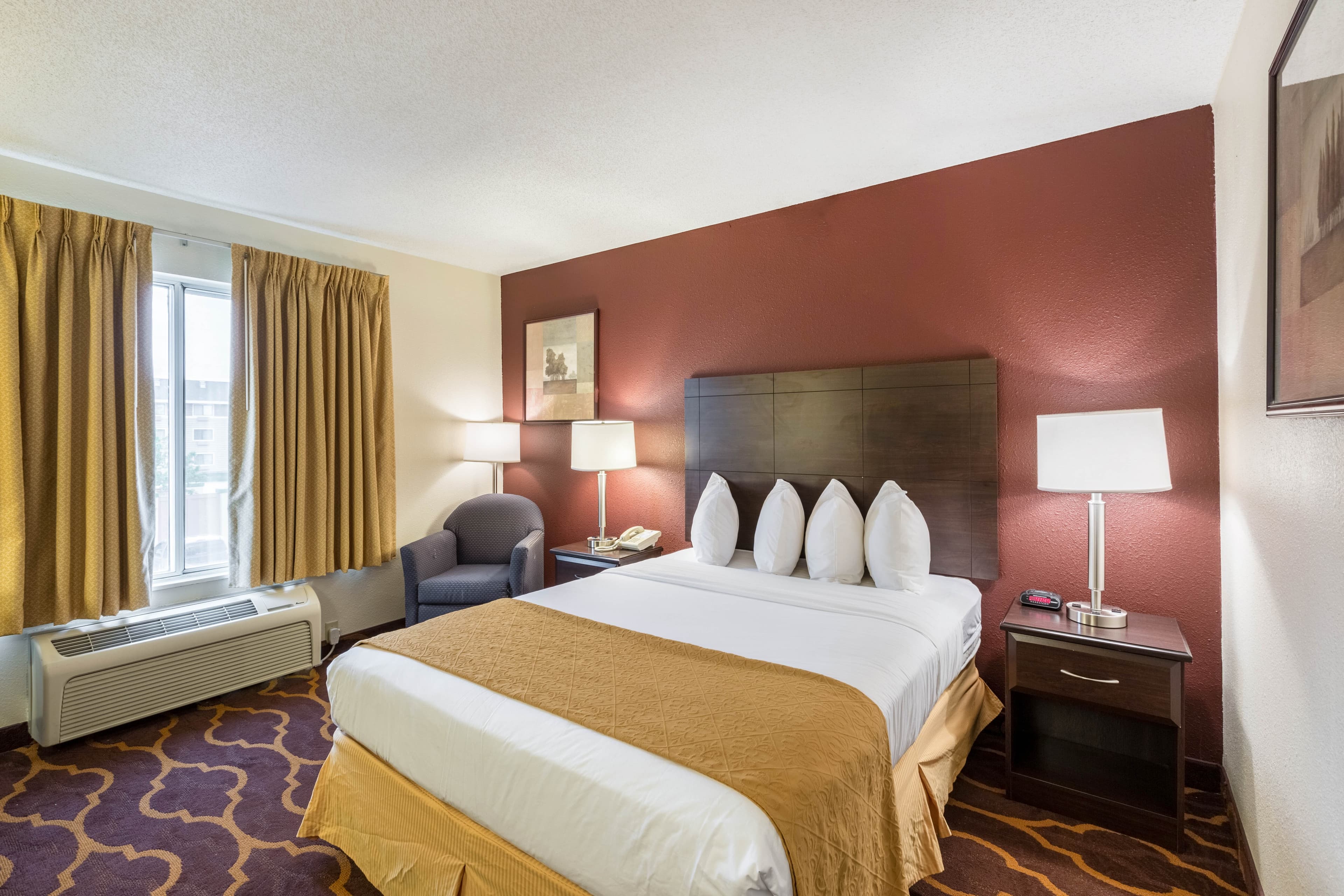 Quality Inn Kearney South — 11