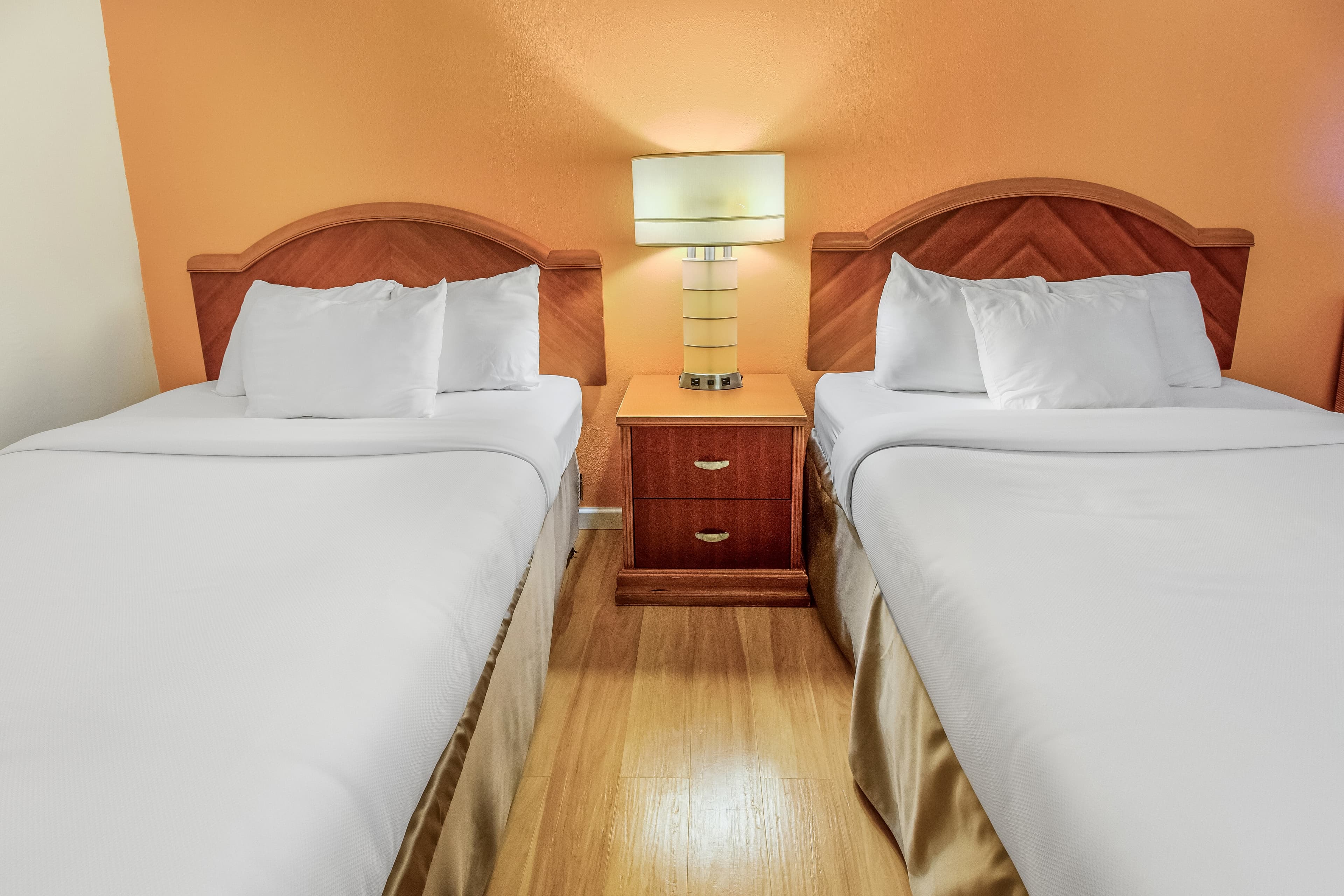 Econo Lodge Alliance - Image 4