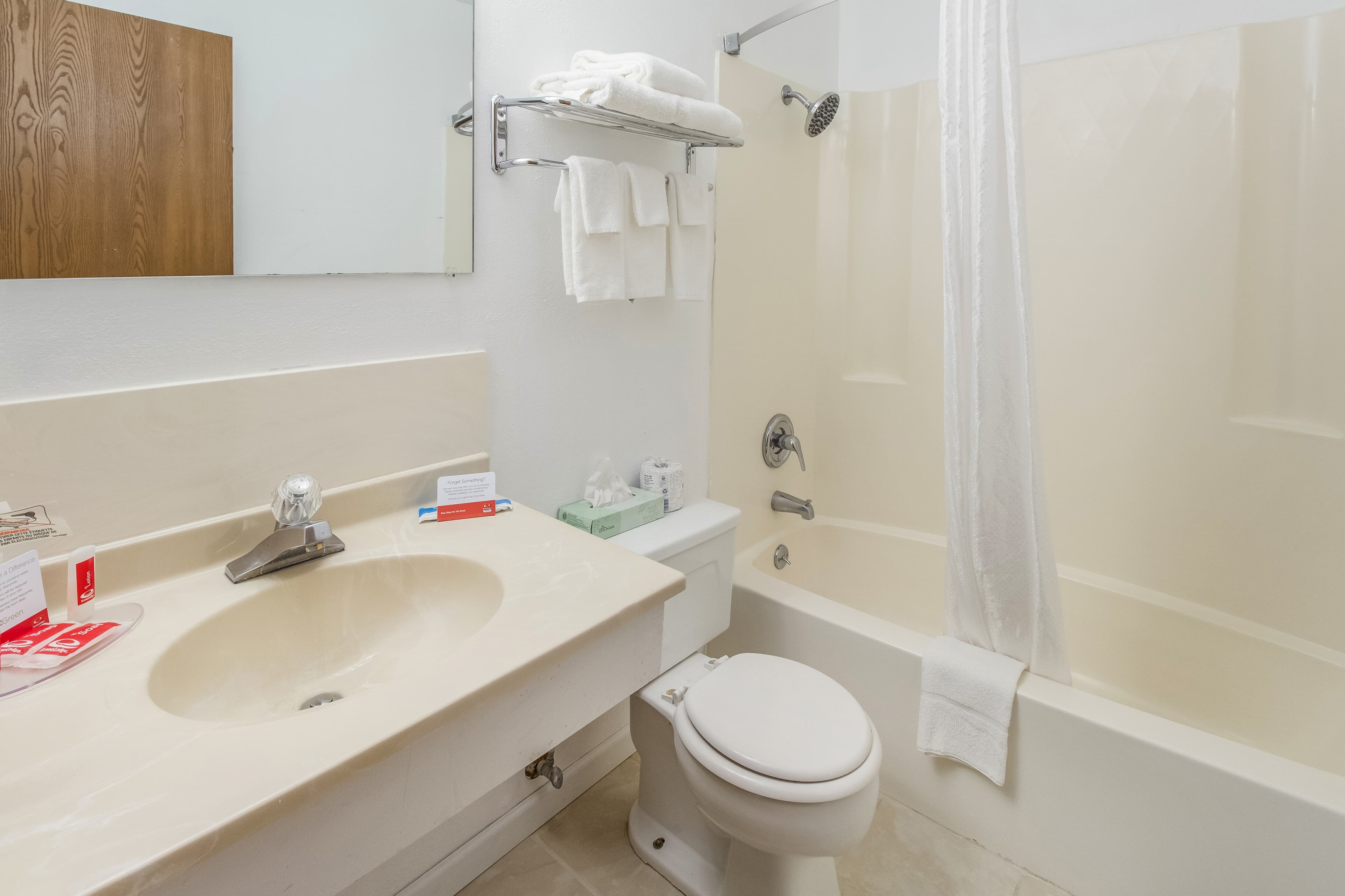 Econo Lodge Alliance — 9