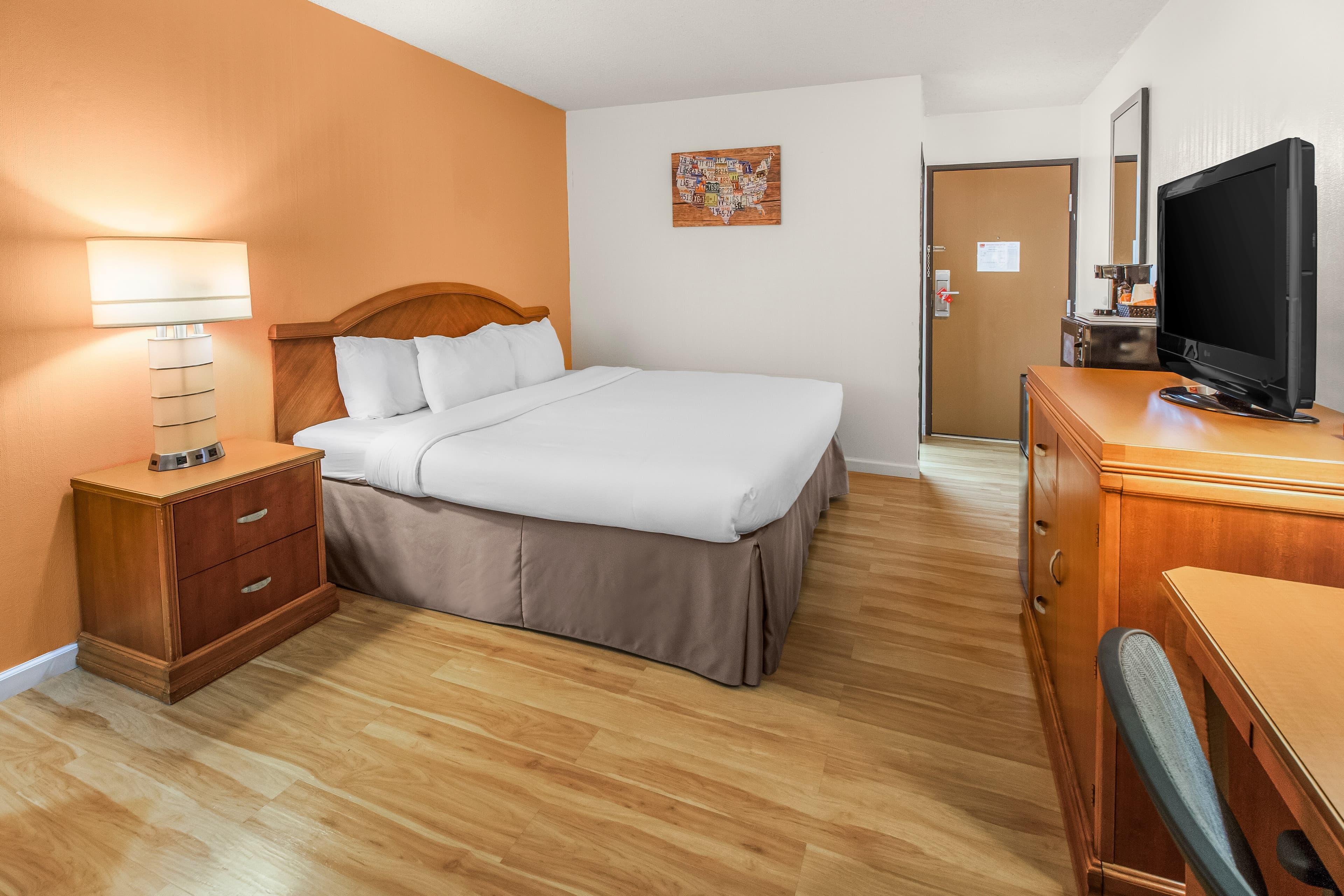 Econo Lodge Alliance — 11