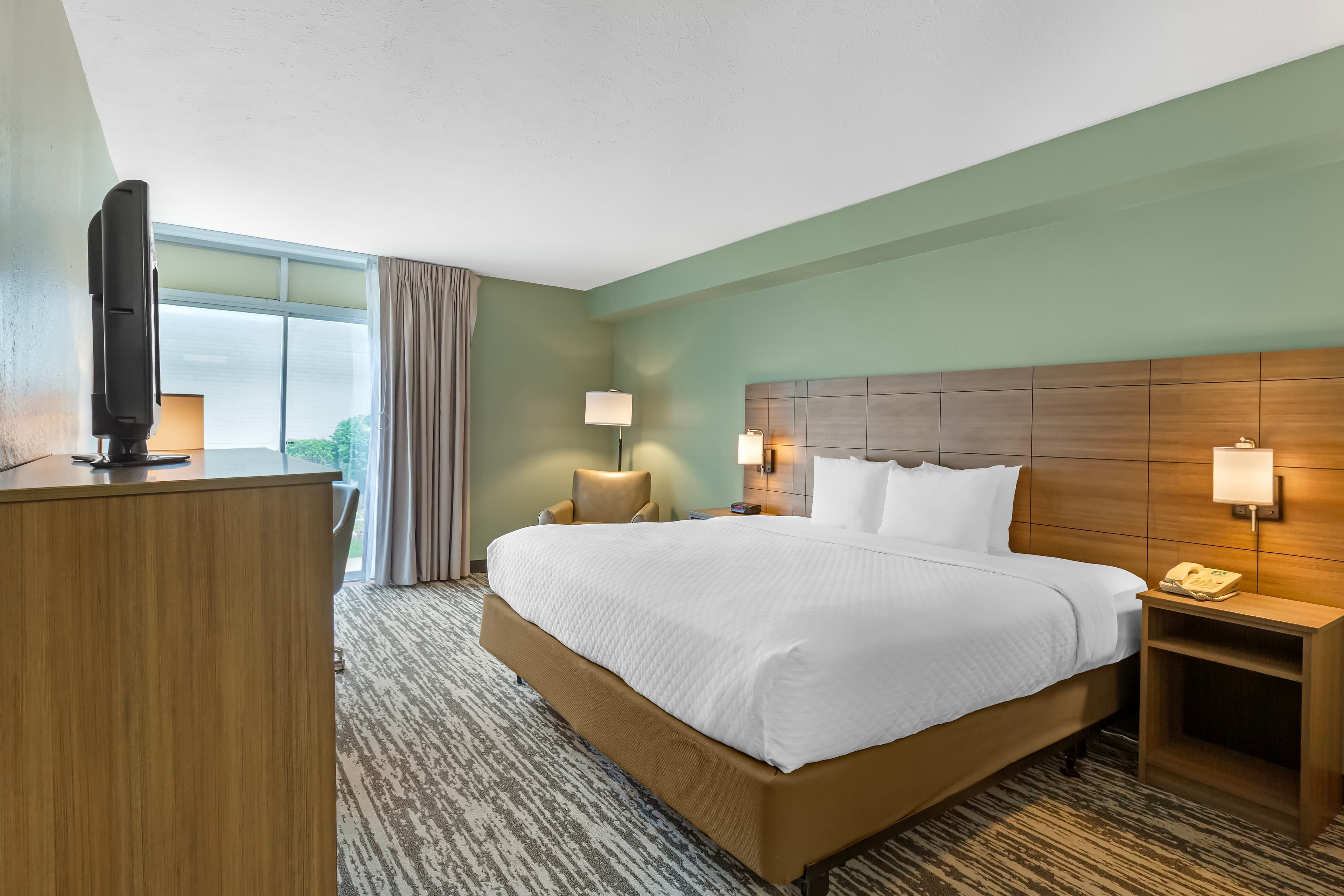Quality Inn and Conference Center I-80 Grand Island - Image 3