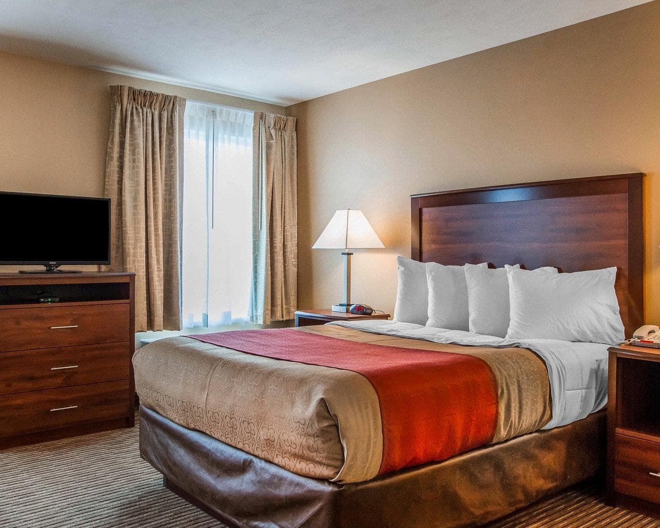 MainStay Suites Grand Island - Image 5