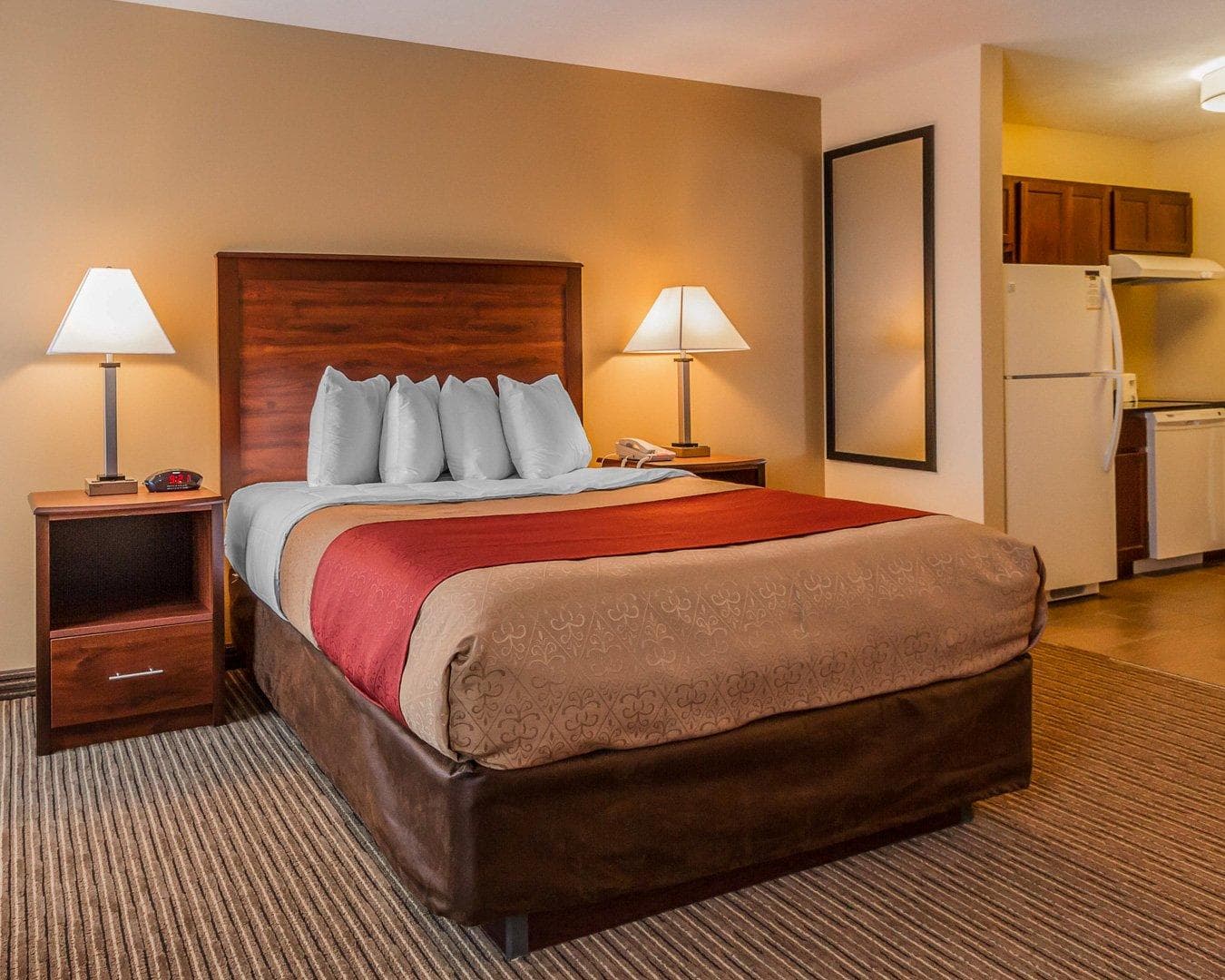MainStay Suites Grand Island — 7