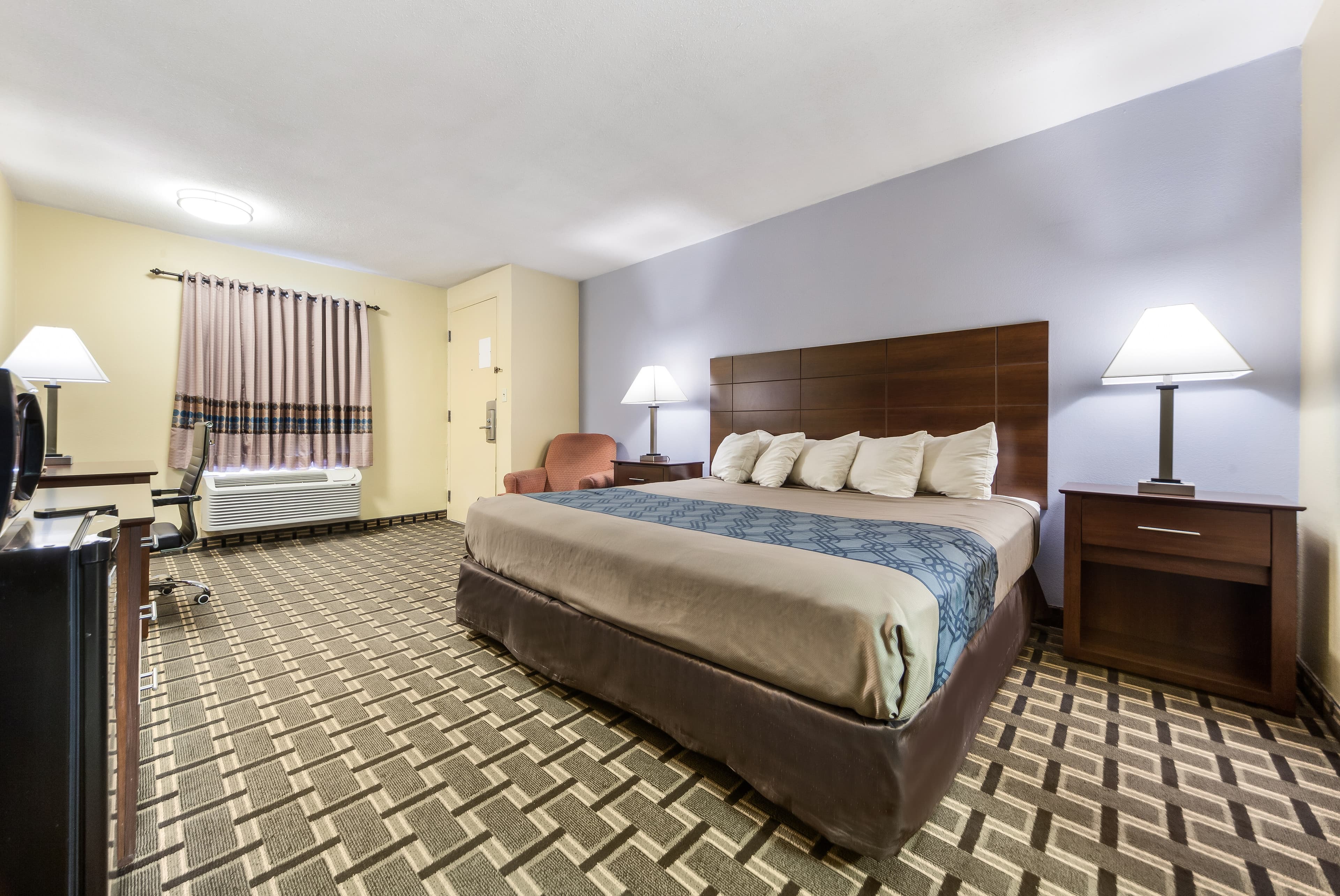 Rodeway Inn Lincoln West - University Area - Image 3