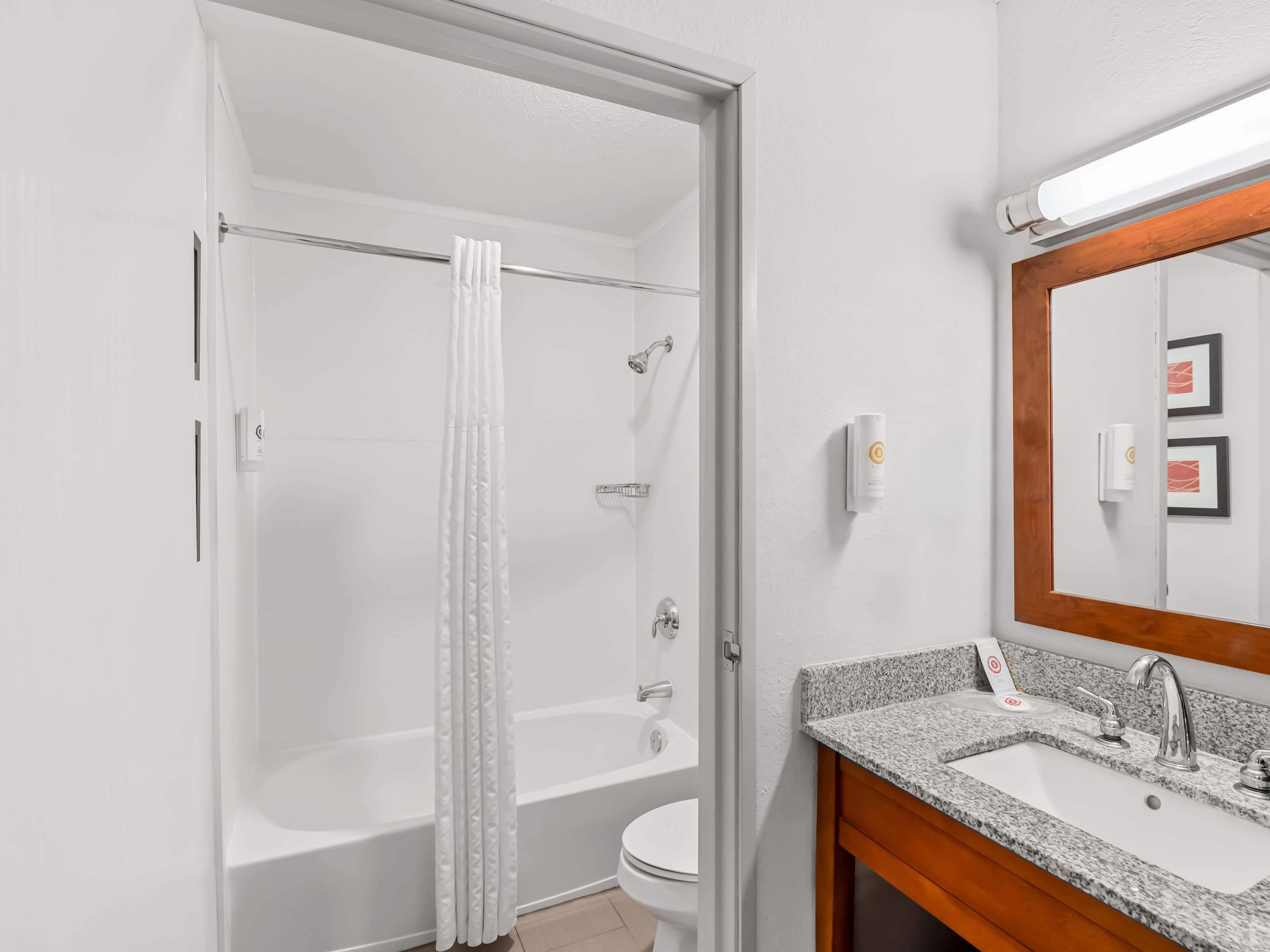 Comfort Inn & Suites Bellevue - Omaha Offutt AFB — 9