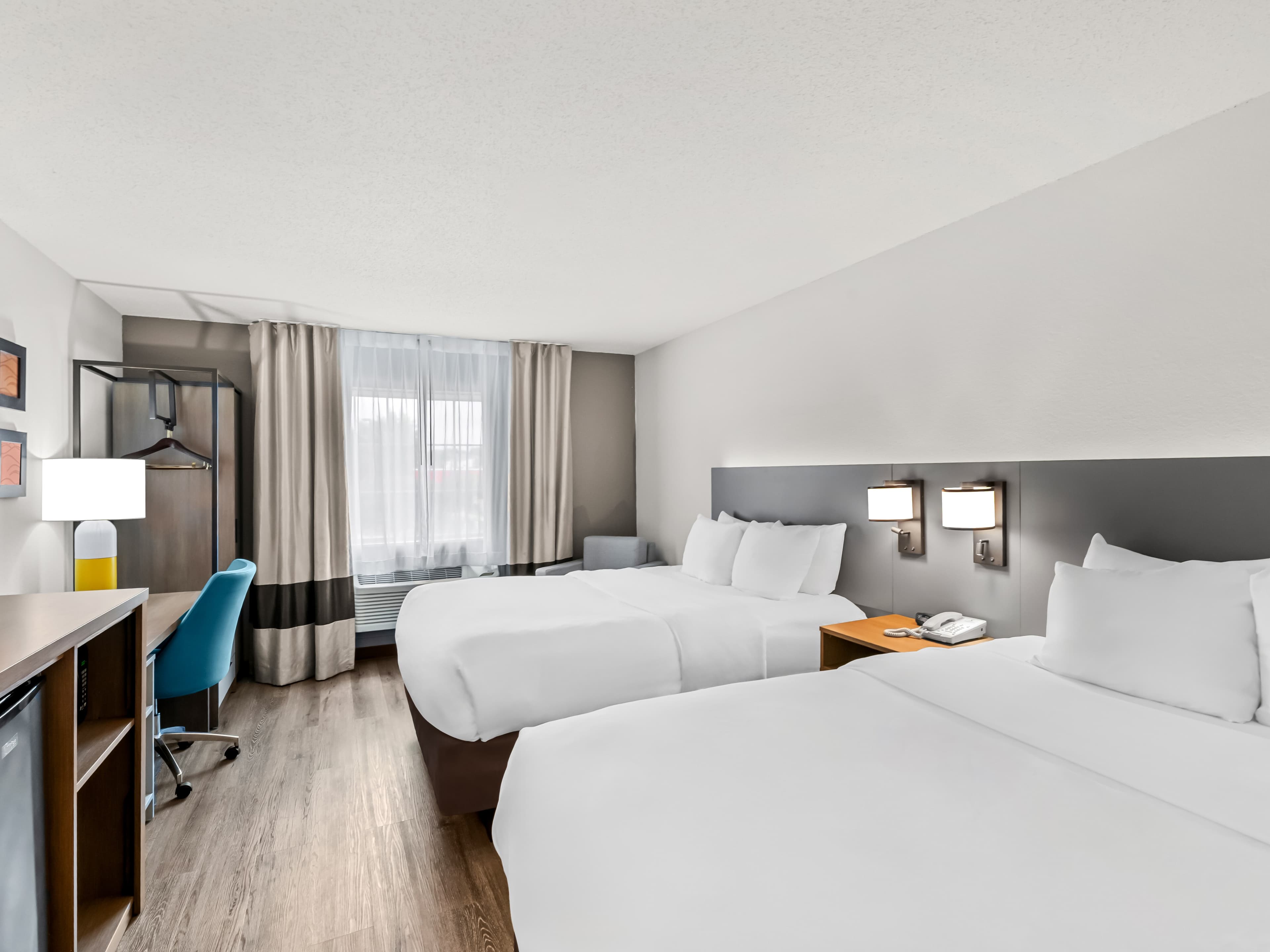 Comfort Inn & Suites Bellevue - Omaha Offutt AFB — 10