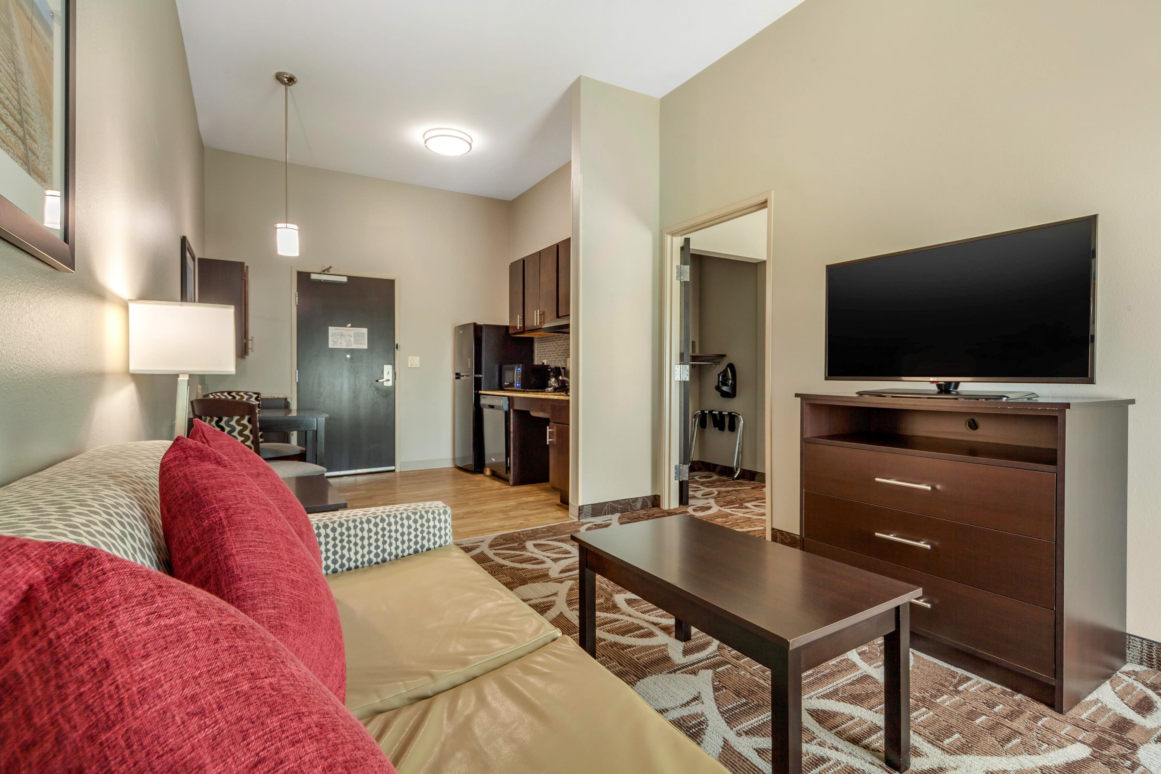 MainStay Suites Lincoln University Area - Image 1
