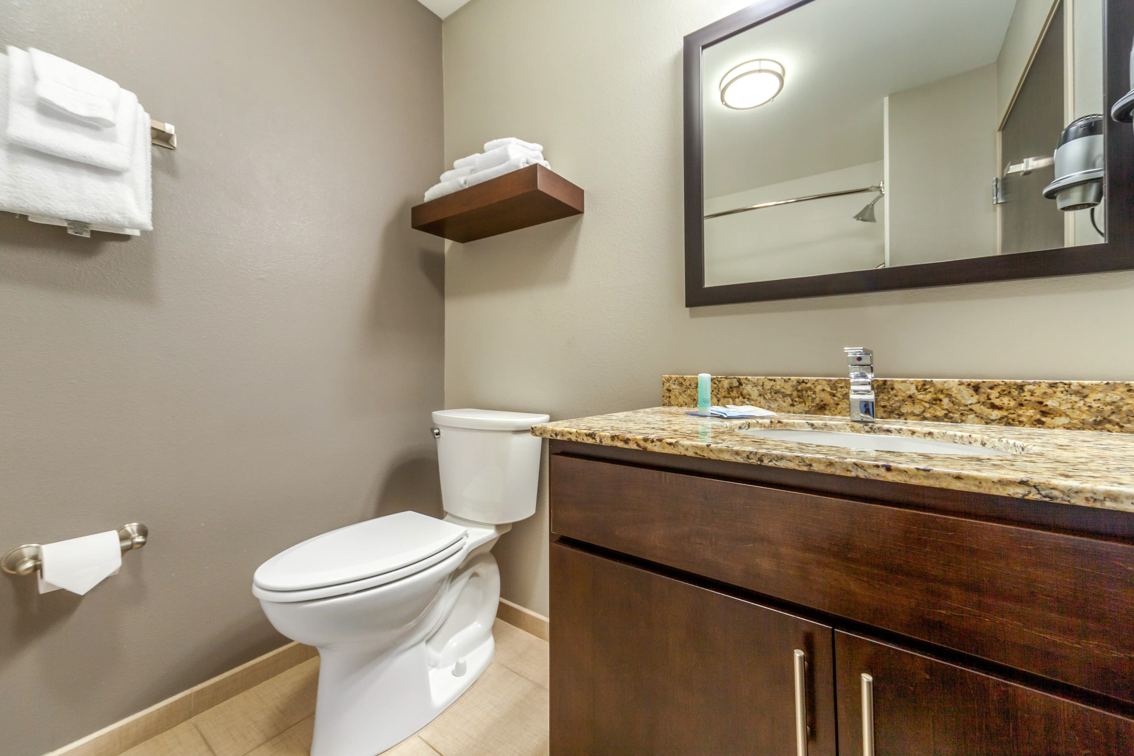 MainStay Suites Lincoln University Area — 12