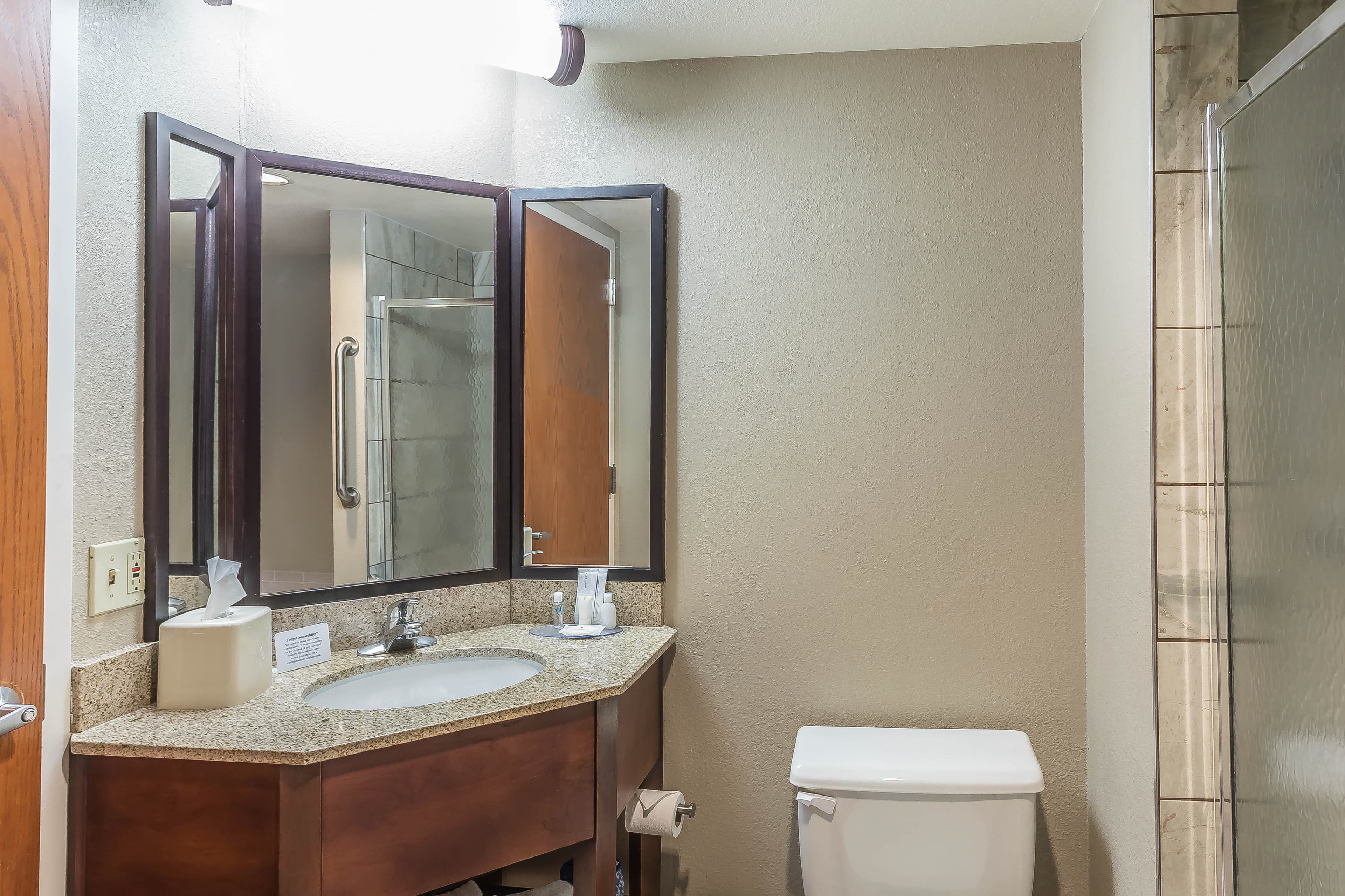 Comfort Inn SW Omaha I-80 — 16