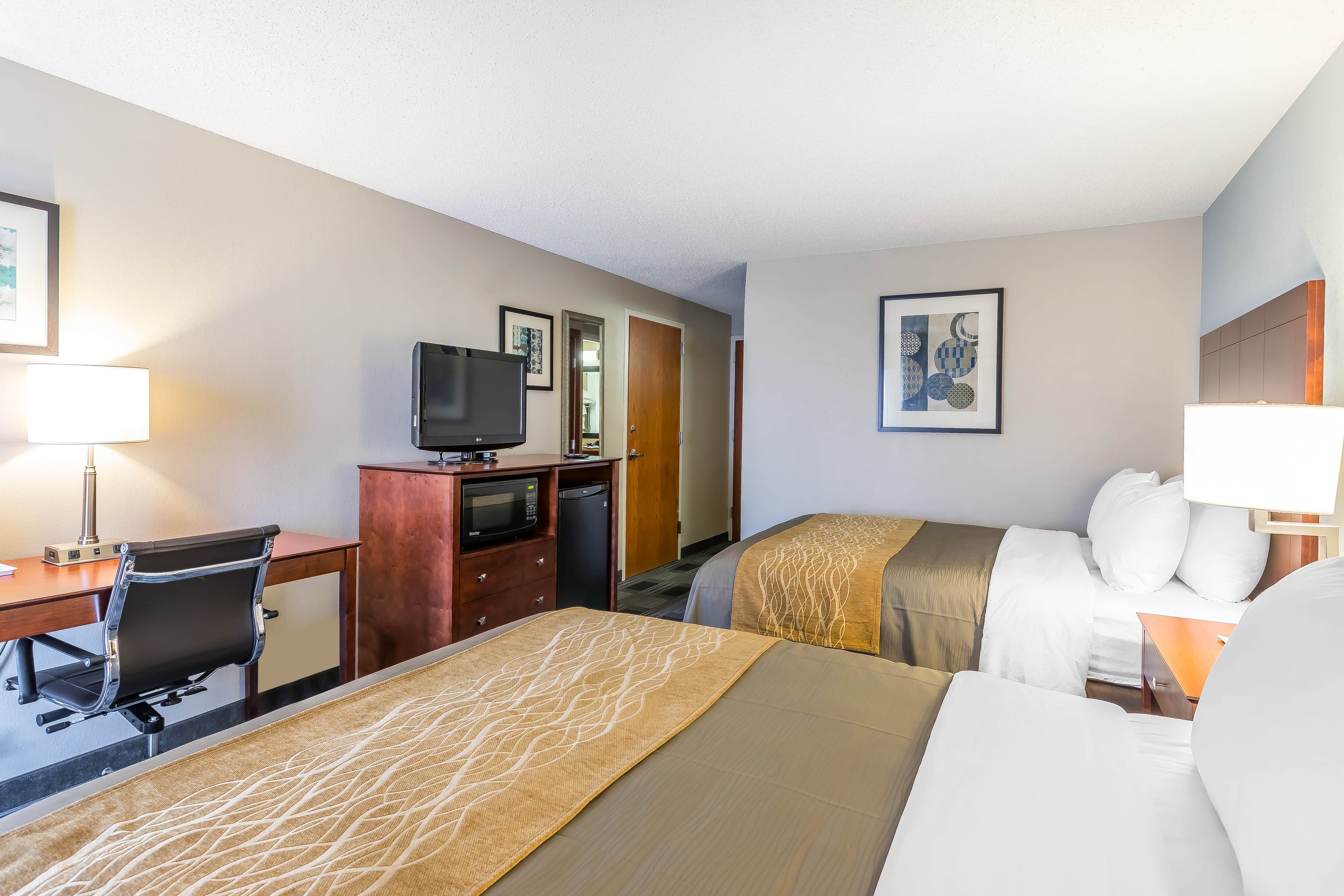 Comfort Inn SW Omaha I-80 - Image 1