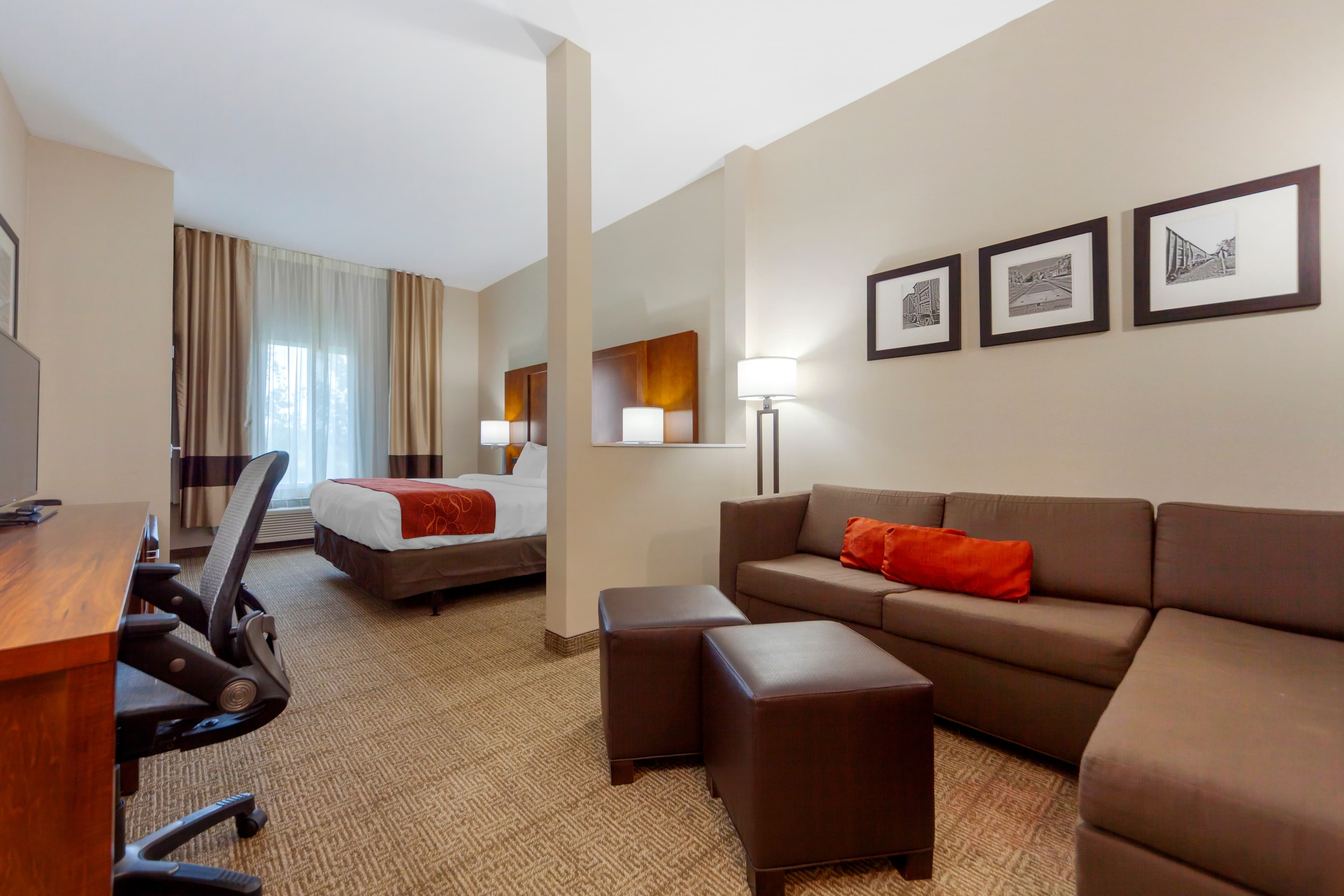 Comfort Suites La Vista - Omaha - Image 2