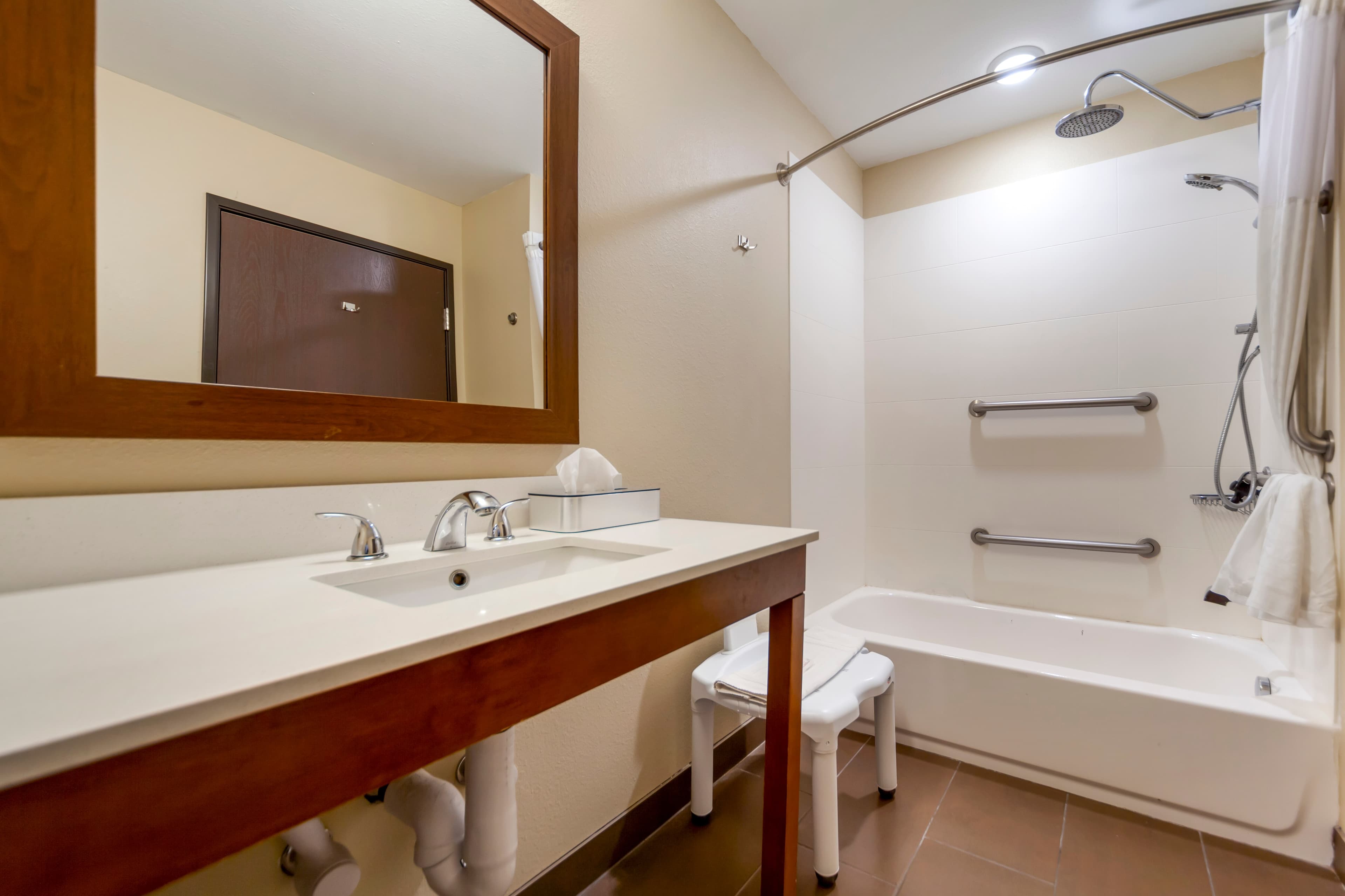 Comfort Suites La Vista - Omaha — 13