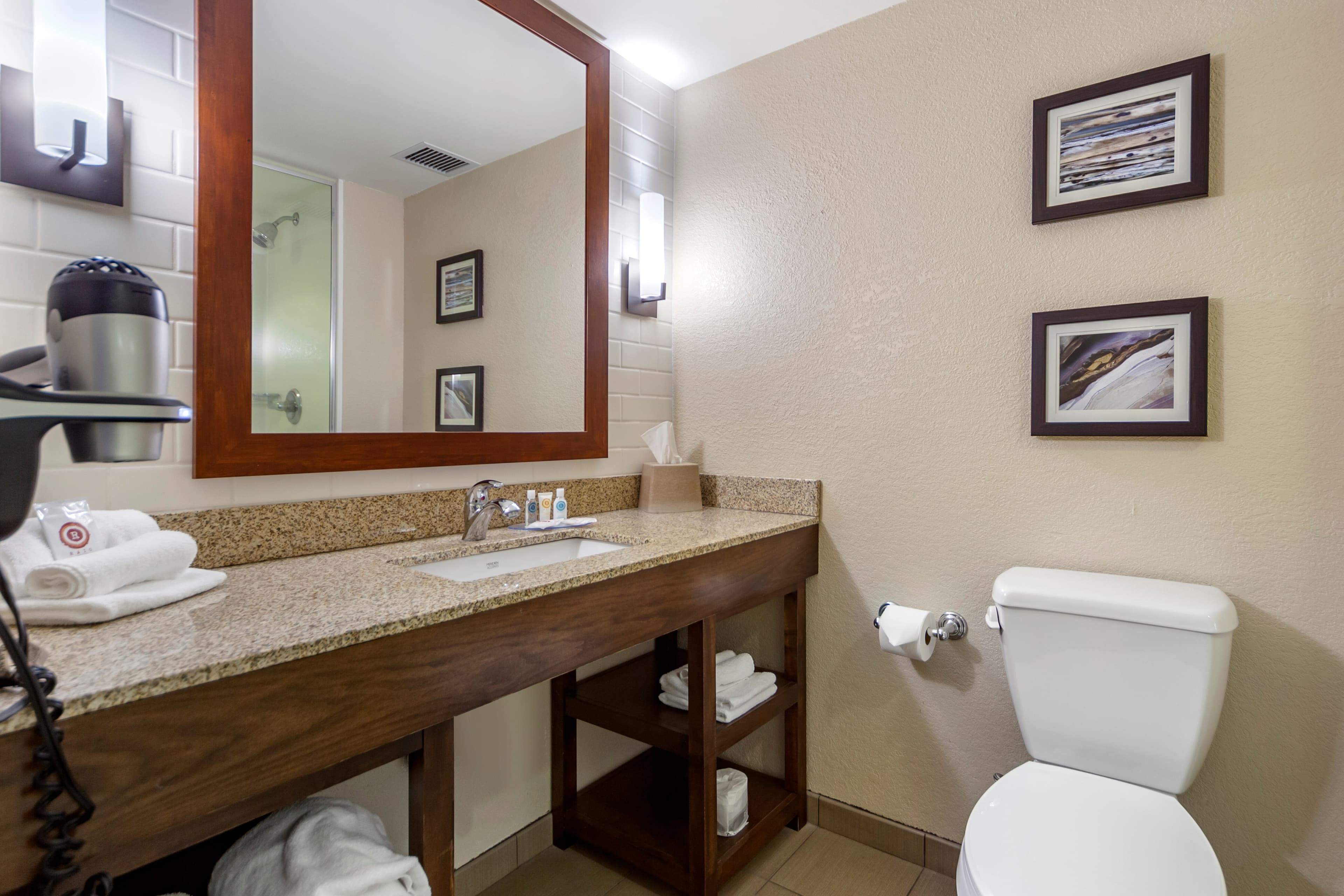 Comfort Inn & Suites Sidney I-80 — 13