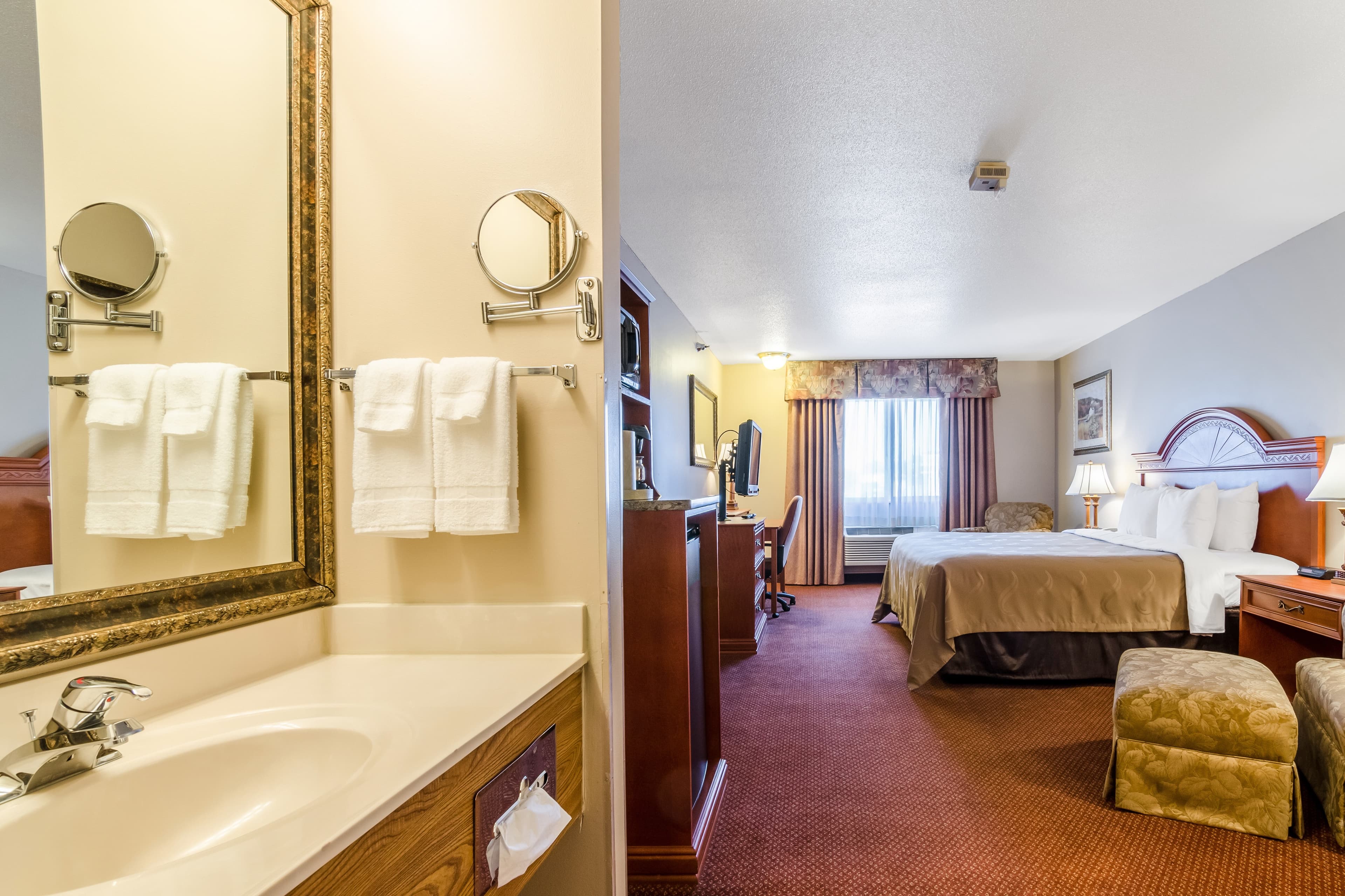 Quality Inn Alliance - Image 3