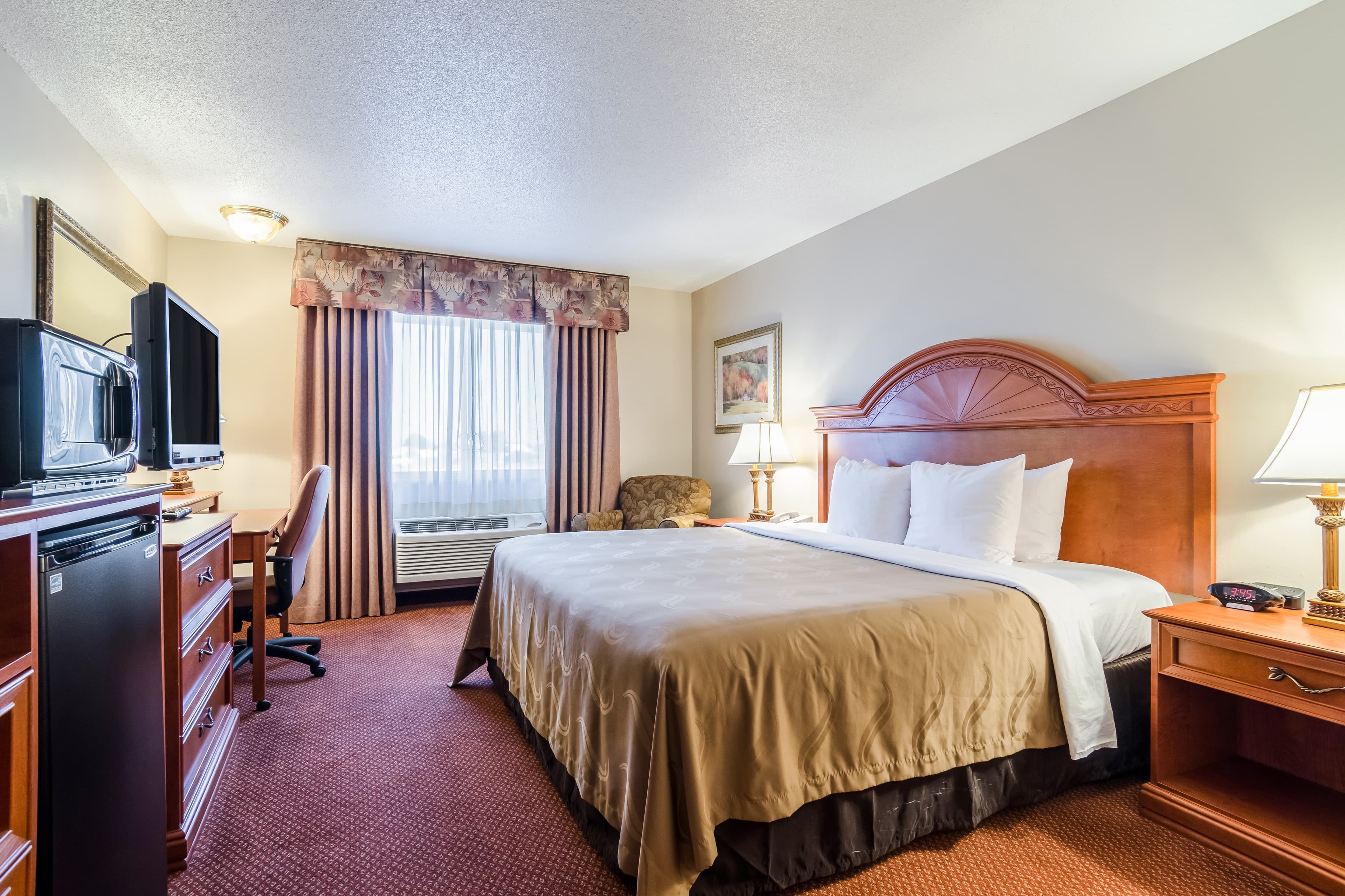 Quality Inn Alliance - Image 5