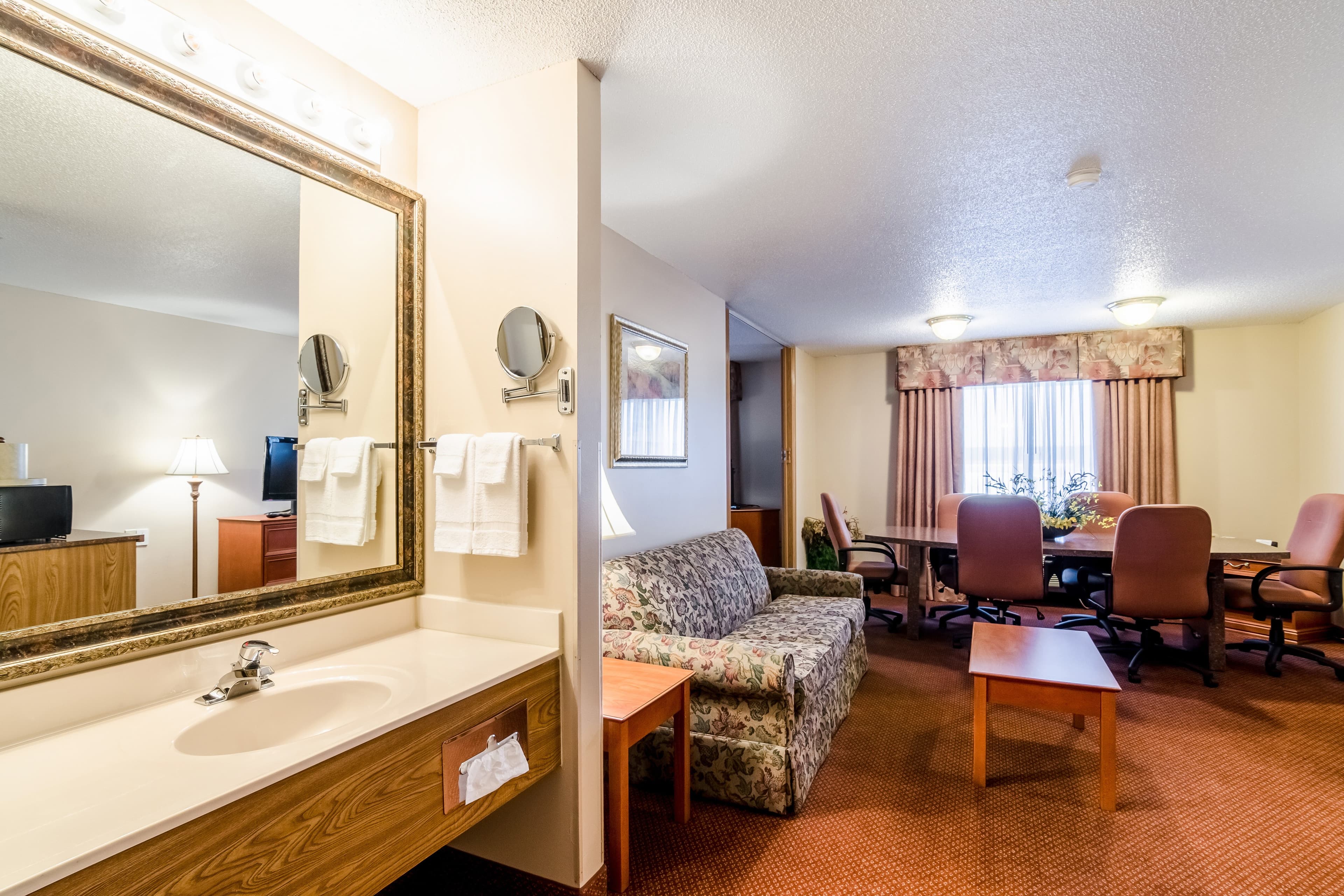 Quality Inn Alliance — 31