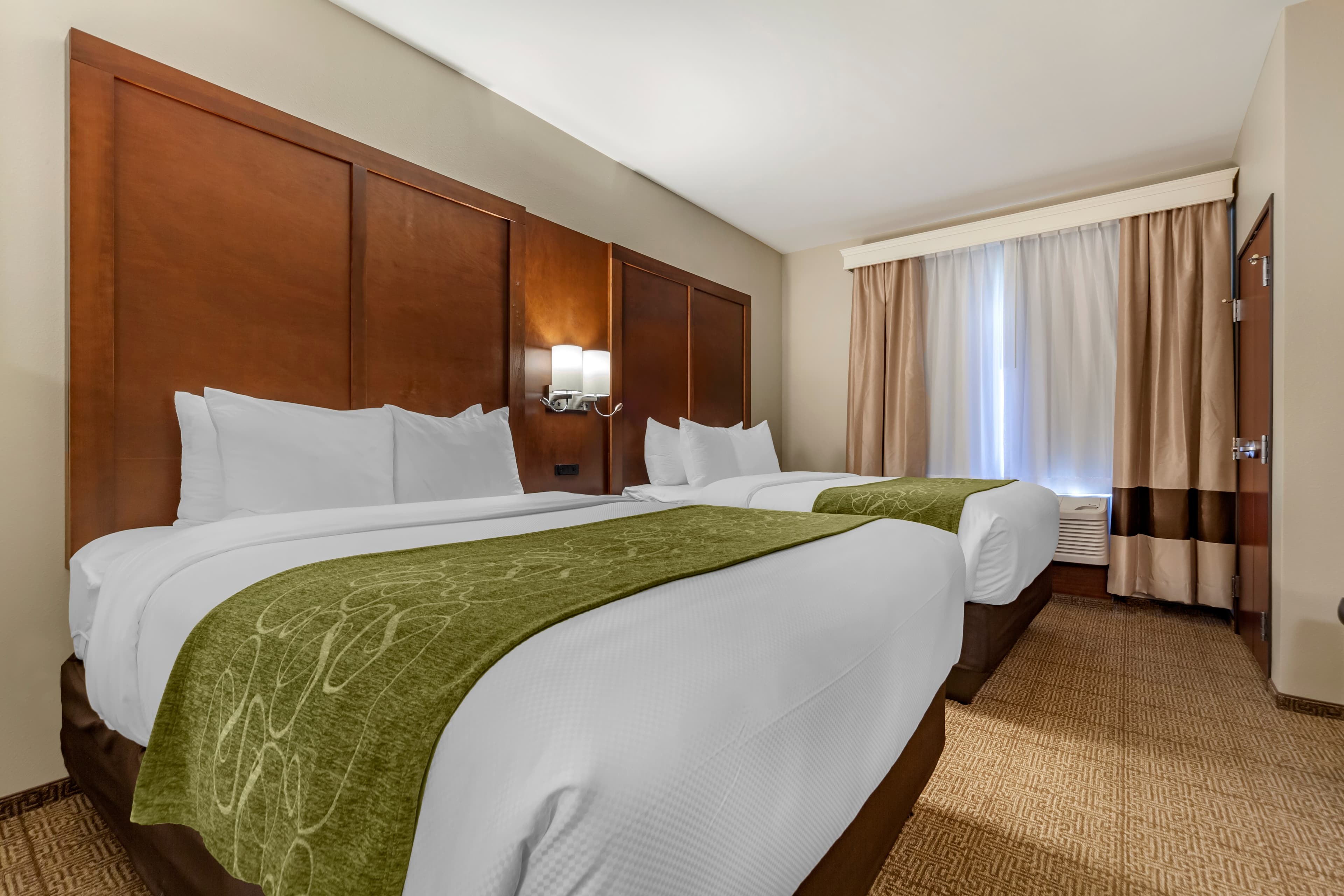 Comfort Suites Grand Island South — 5