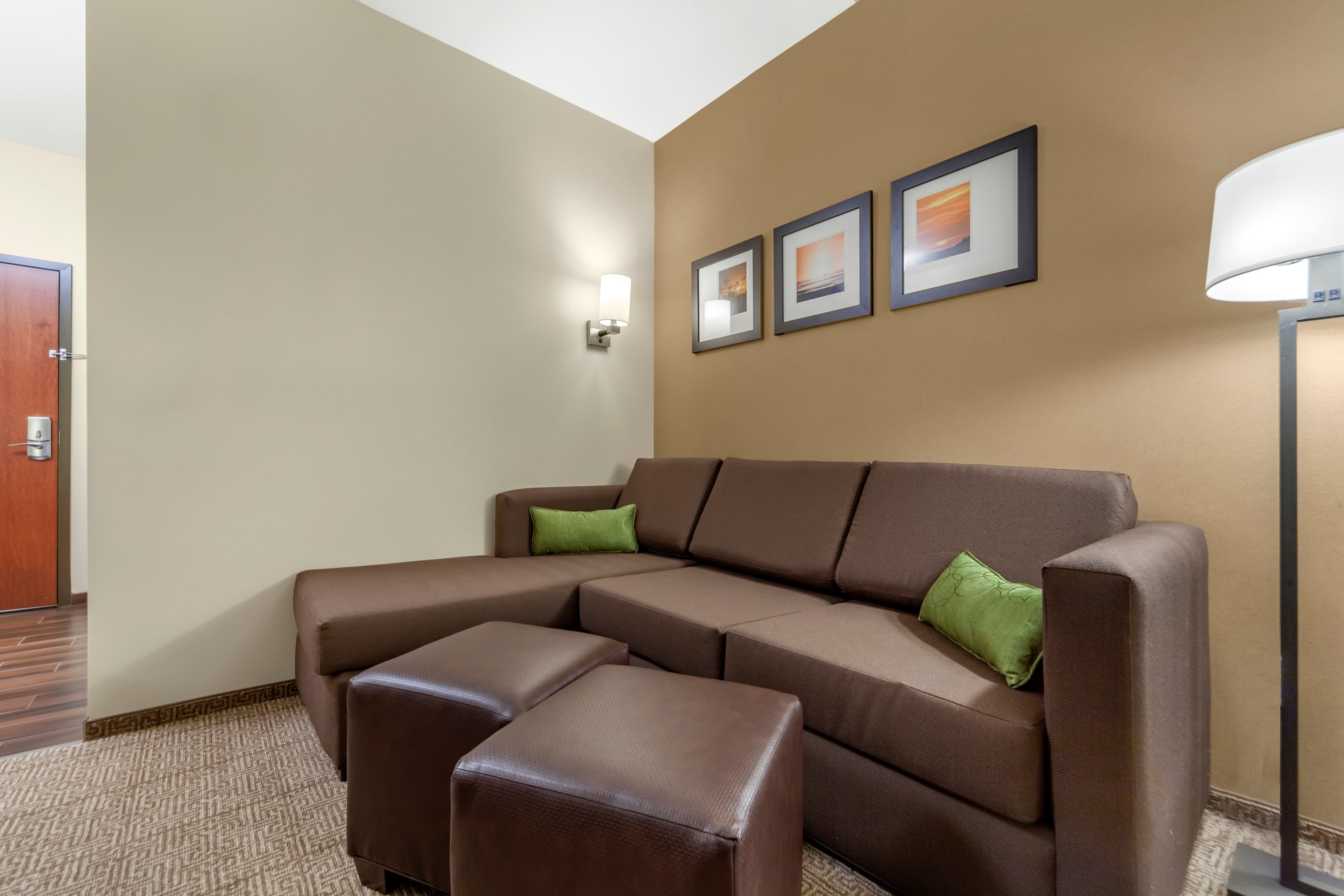 Comfort Suites Grand Island South — 7