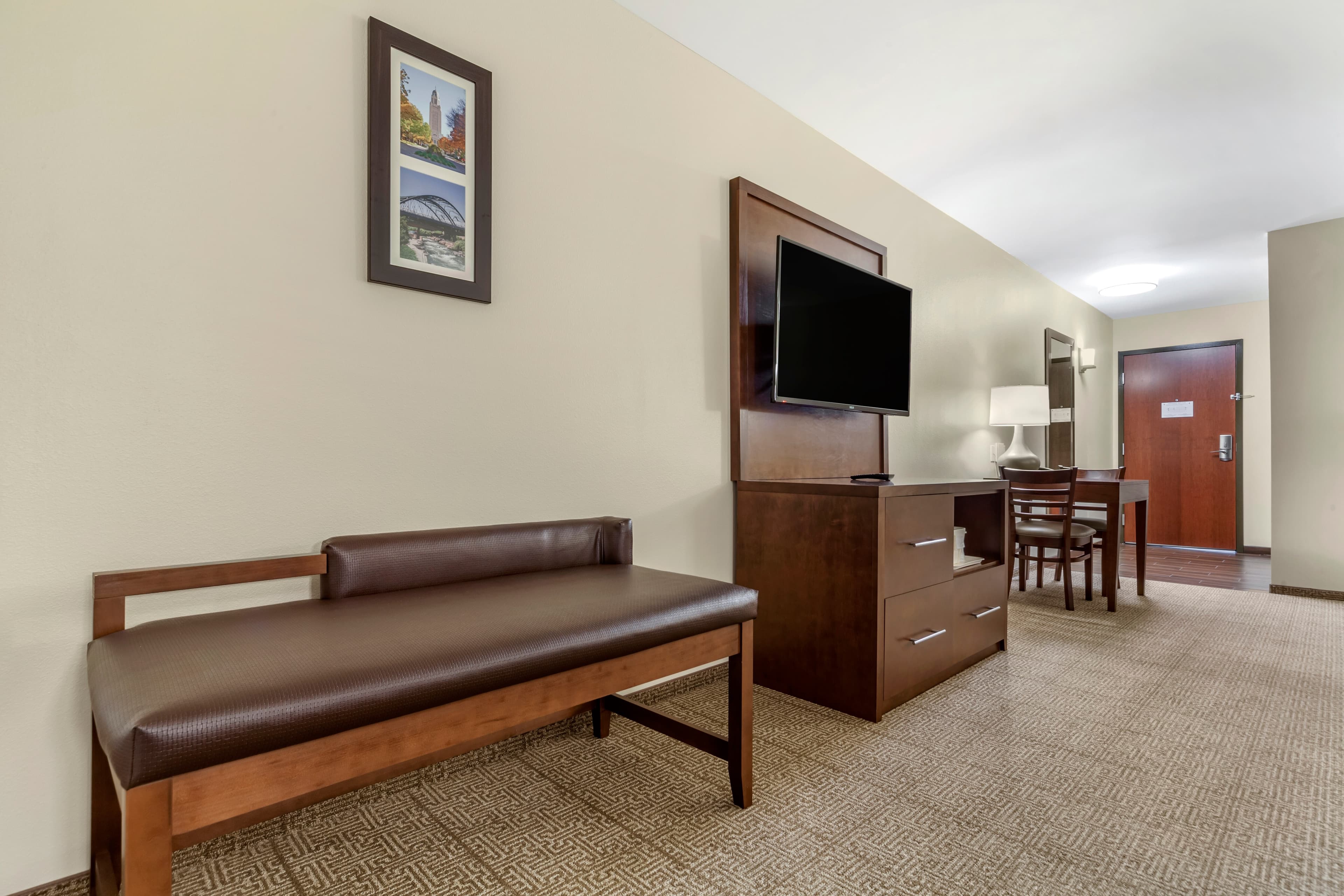 Comfort Suites Grand Island South — 18