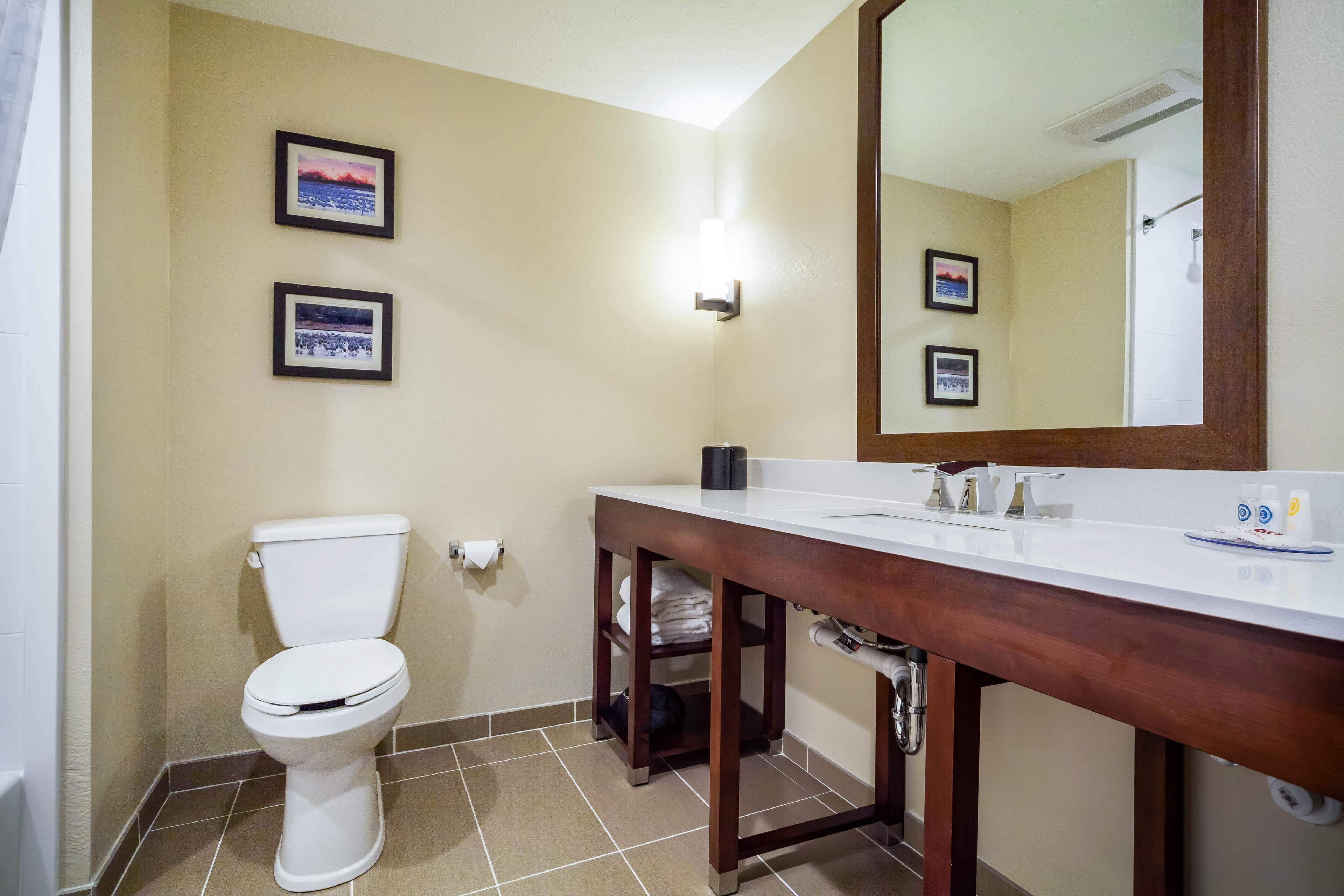 Comfort Inn & Suites North Platte — 24