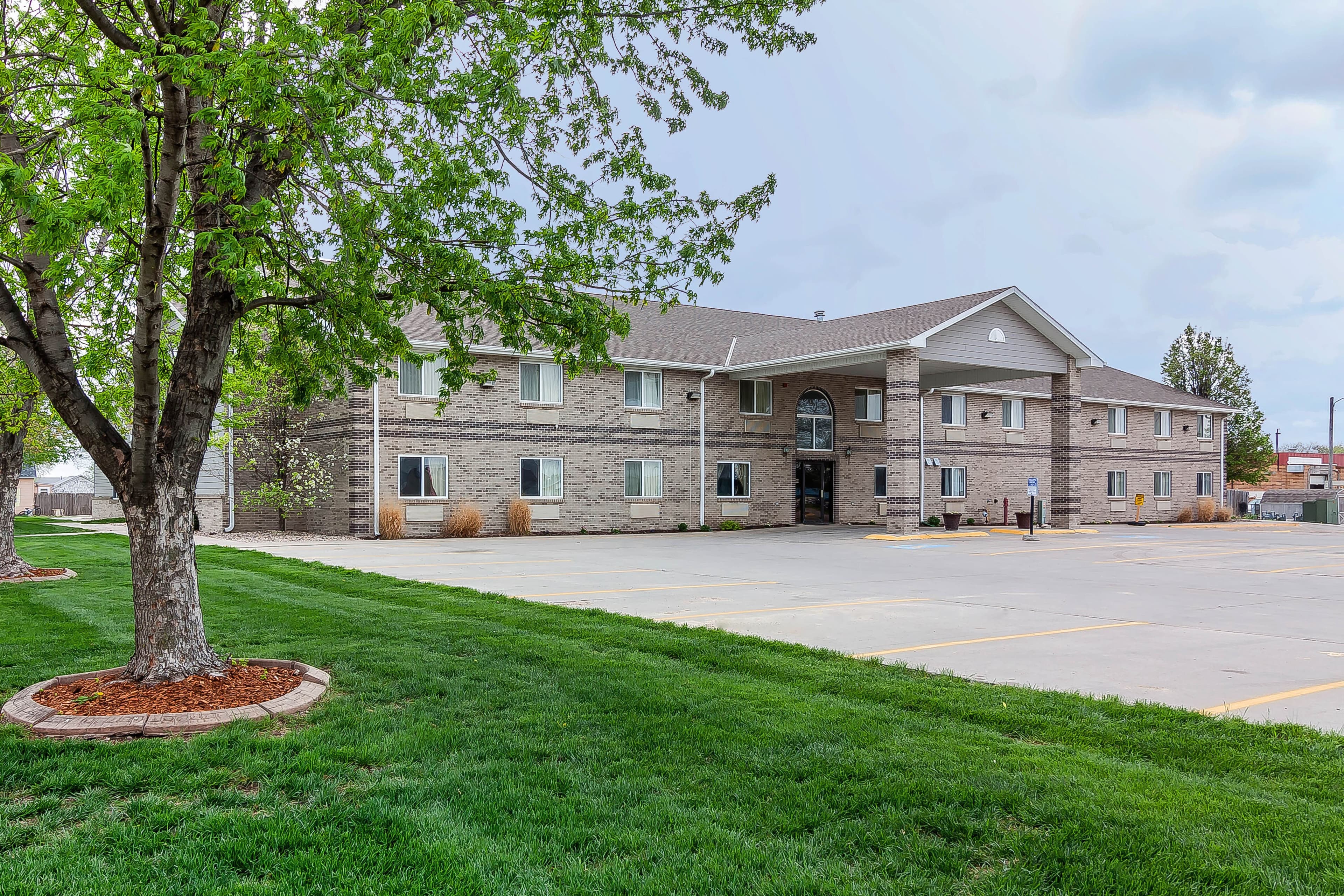 Rodeway Inn Holdrege - Image 1