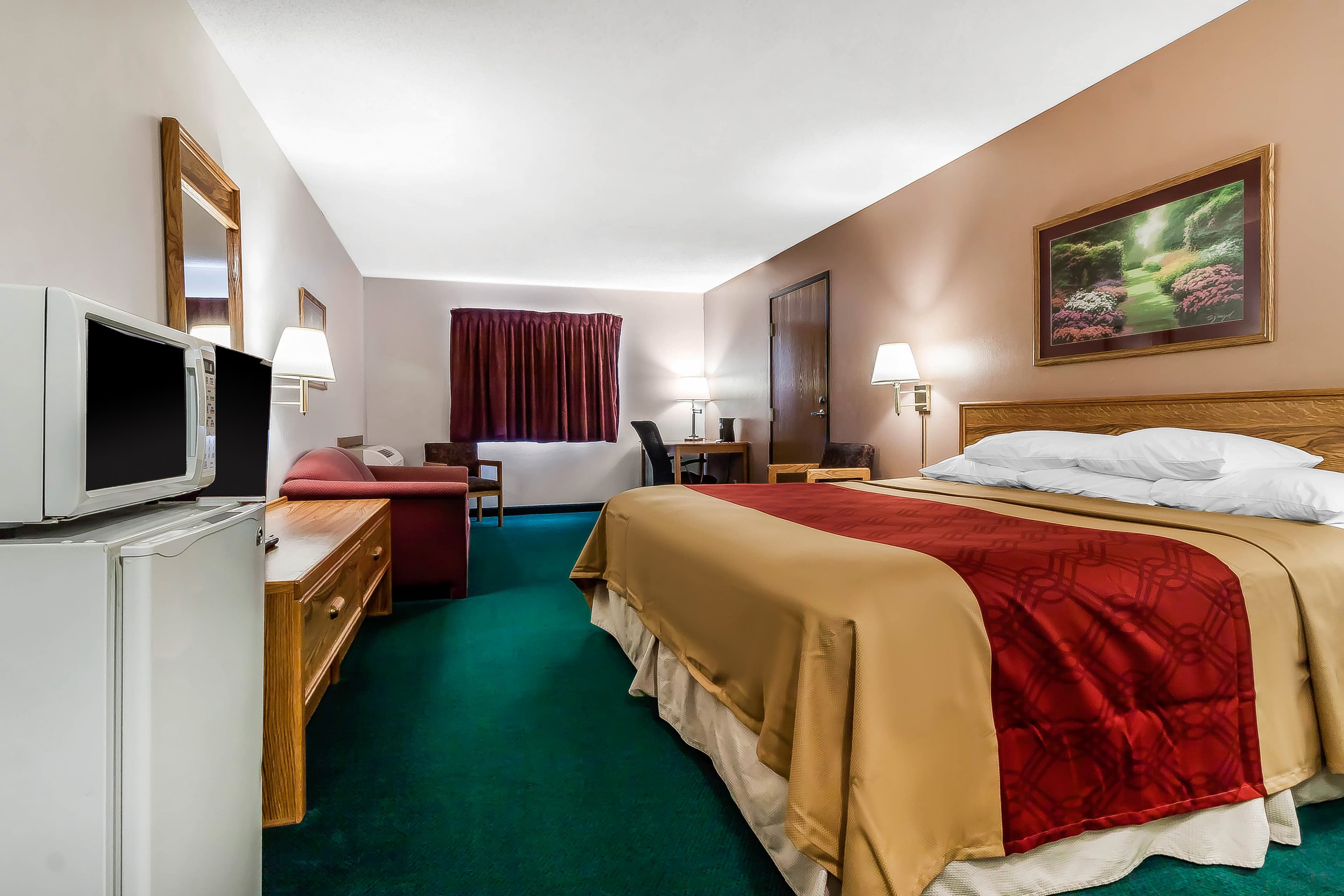 Rodeway Inn Holdrege — 15