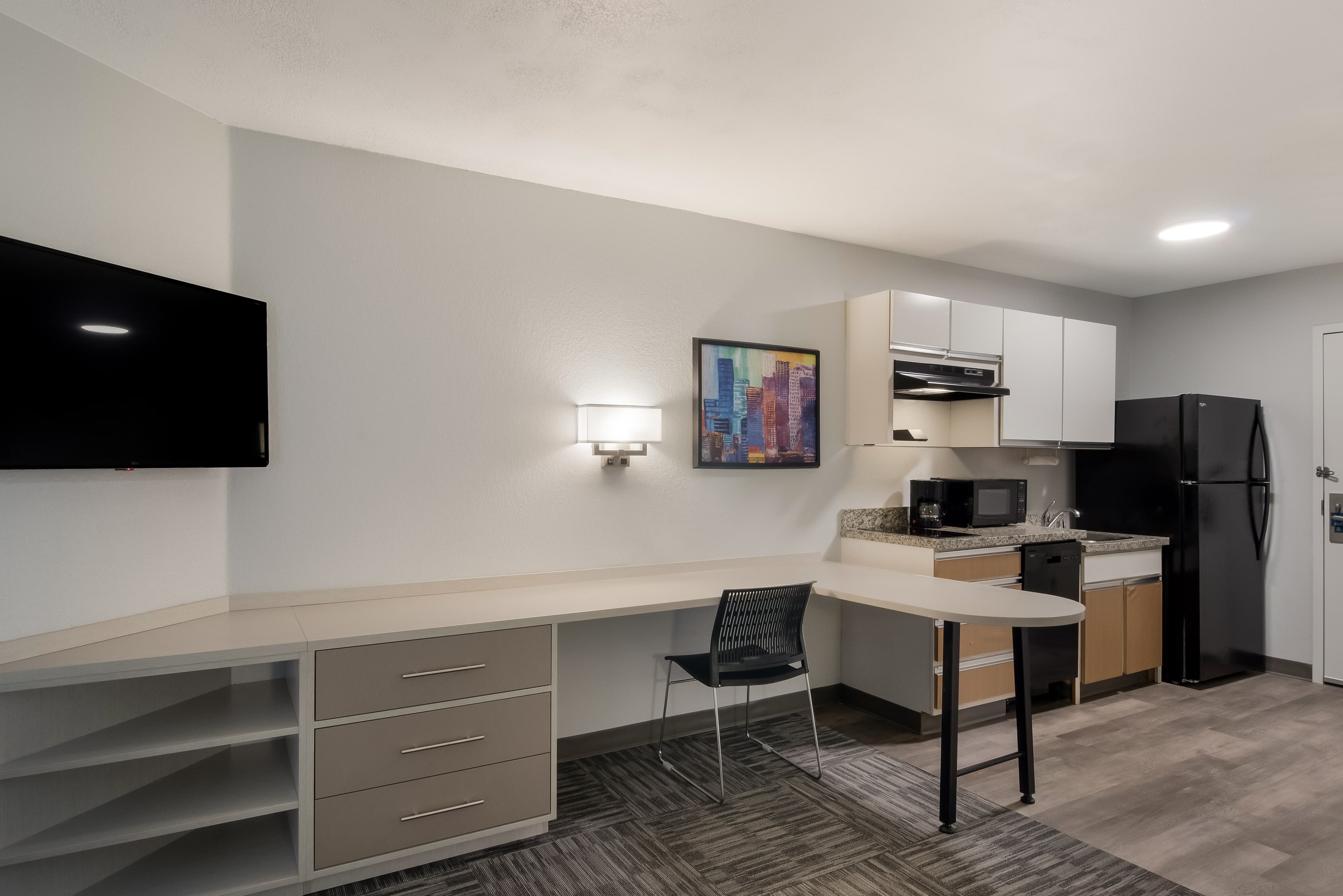 MainStay Suites Omaha Old Mill - Image 1