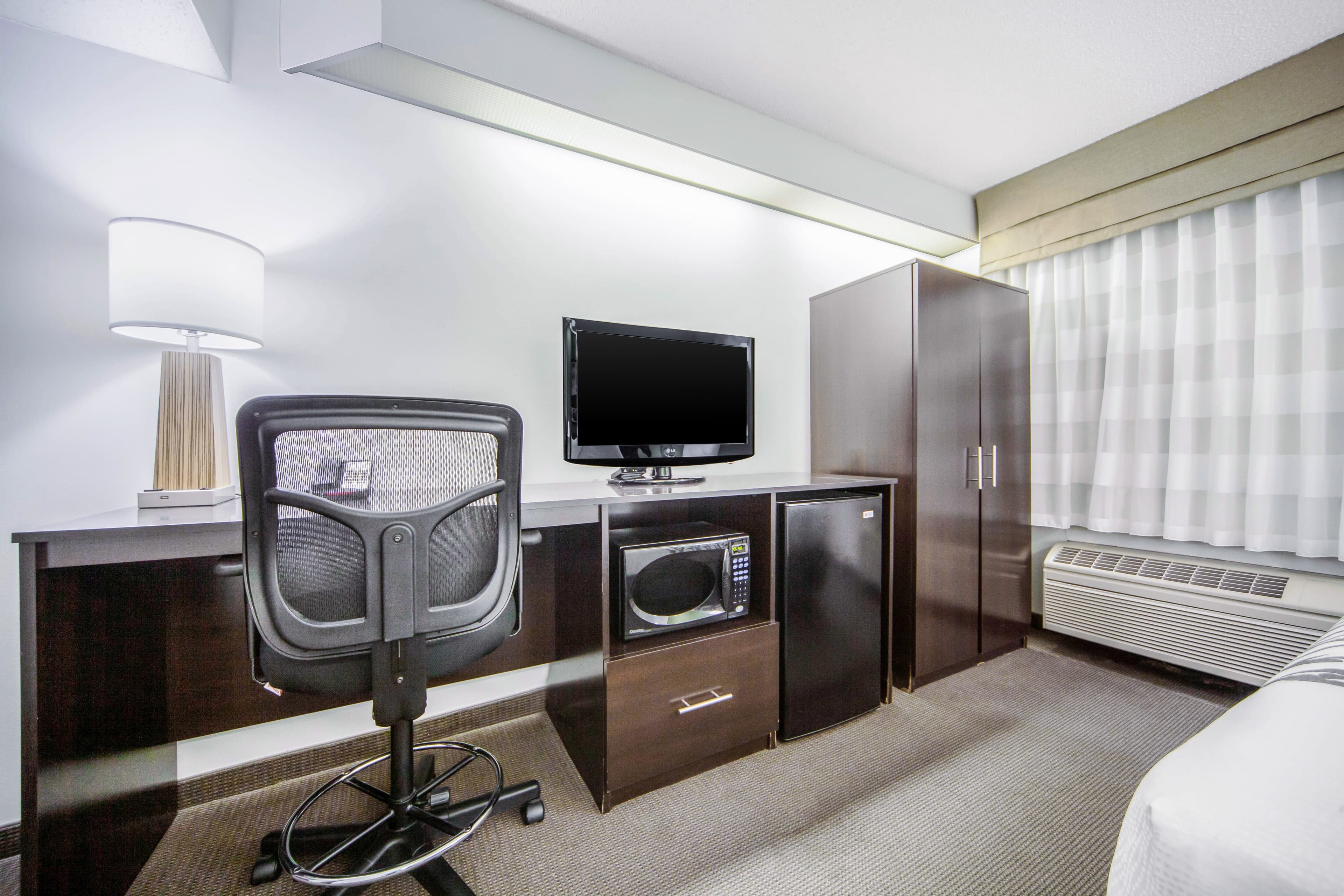 Sleep Inn & Suites Columbus, NE — 7