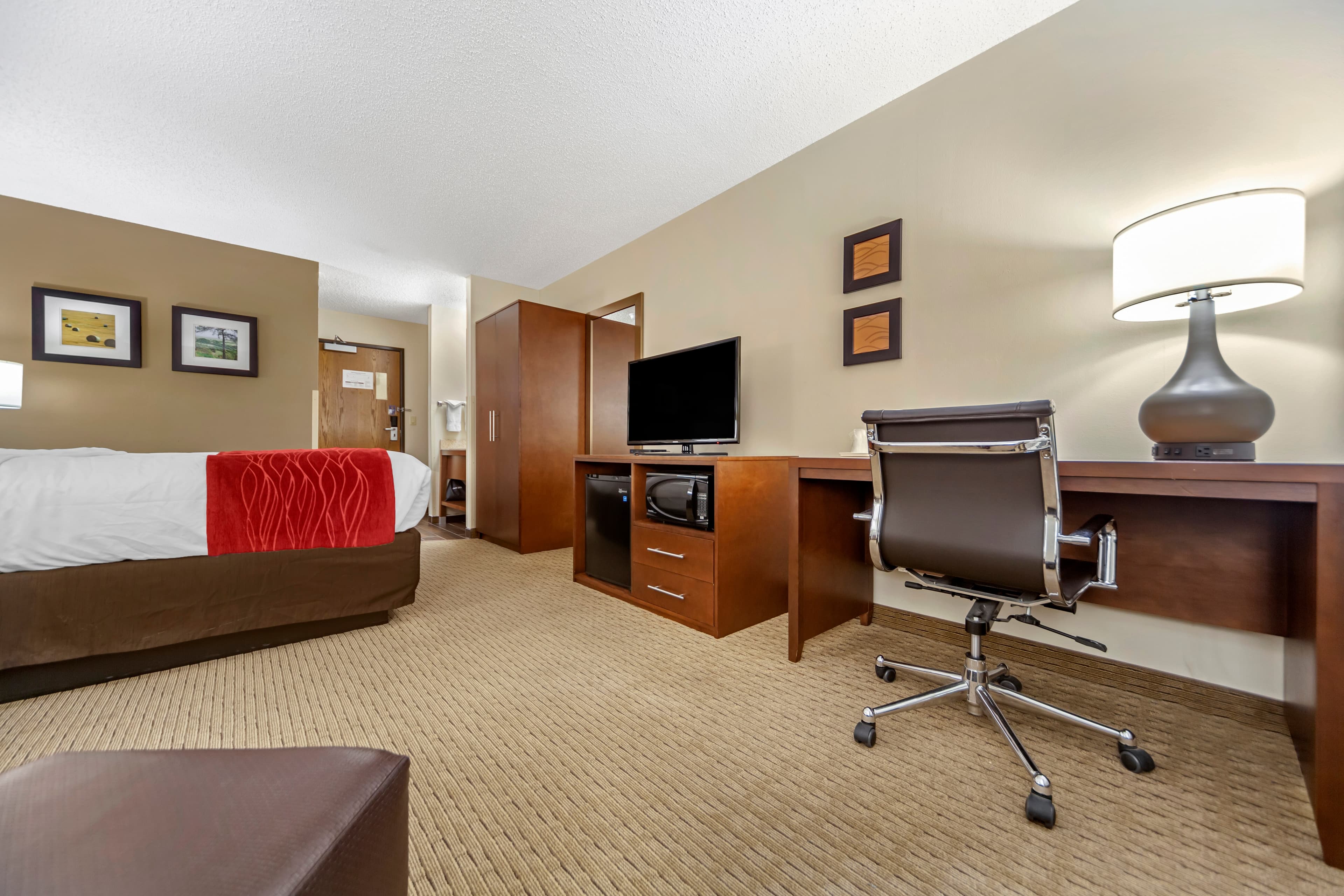 Comfort Inn Valentine — 7