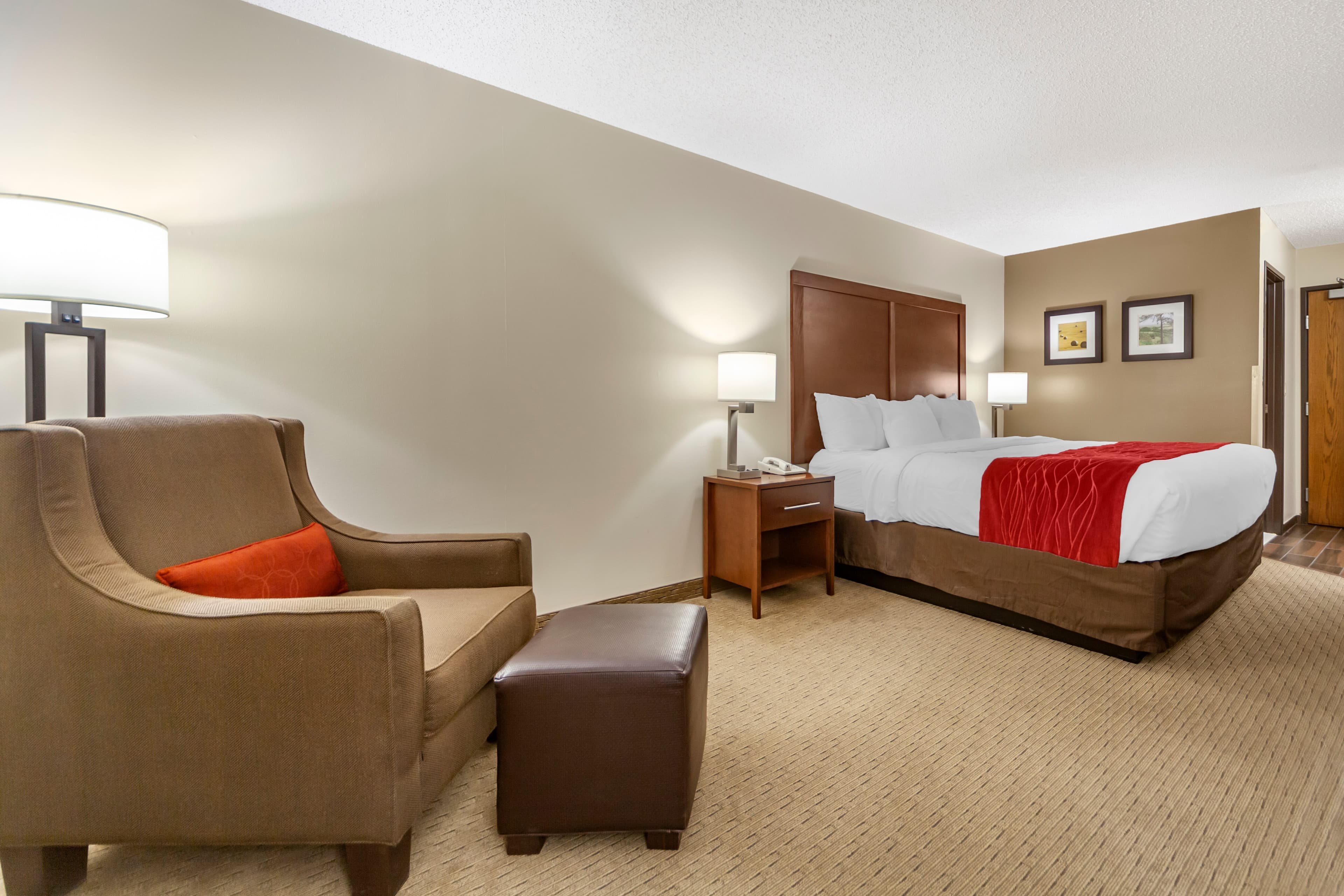 Comfort Inn Valentine — 8