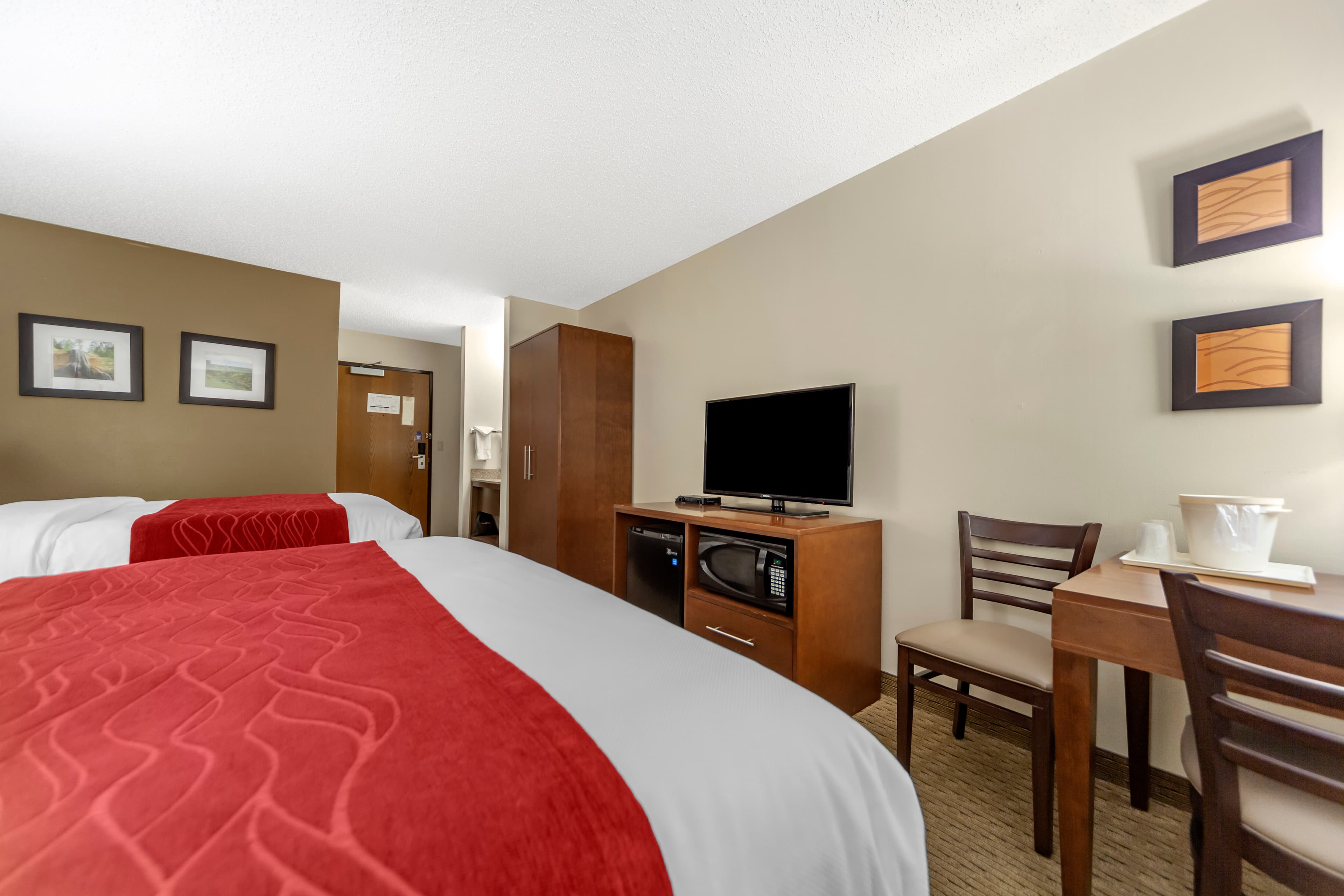 Comfort Inn Valentine — 11