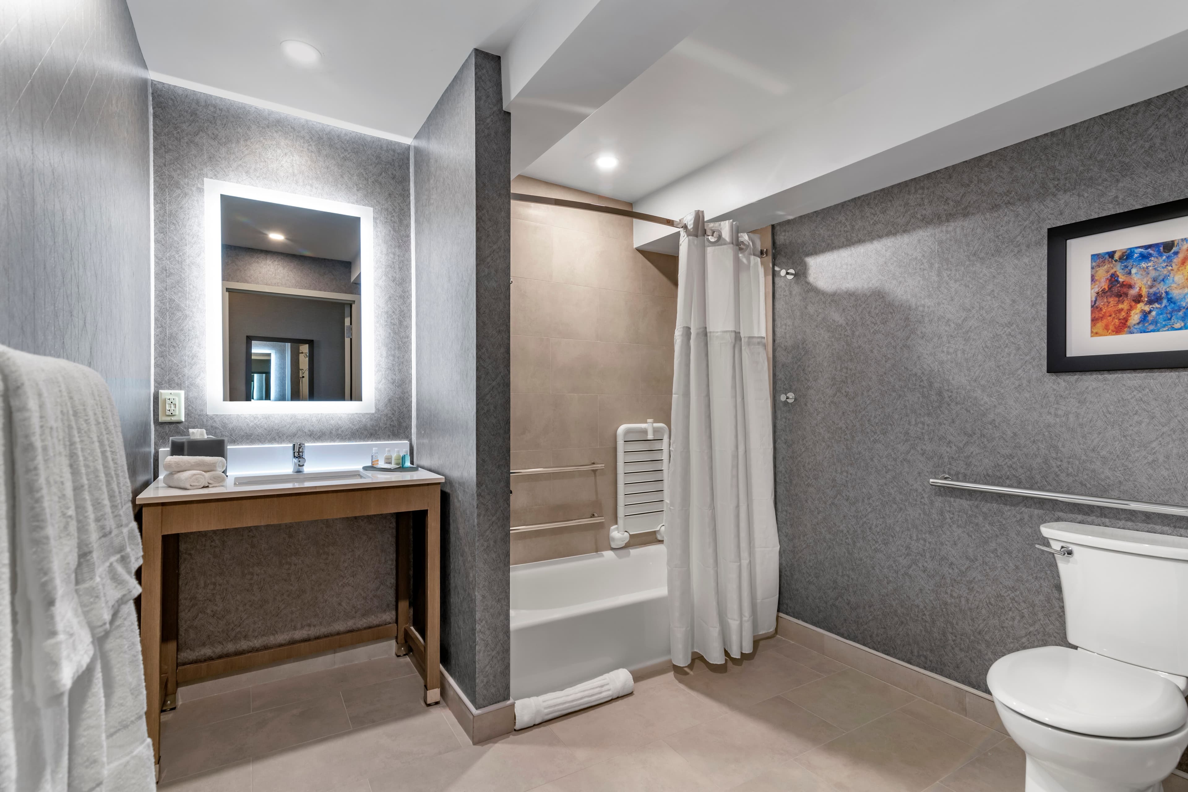 Clarion Inn Nashua — 8